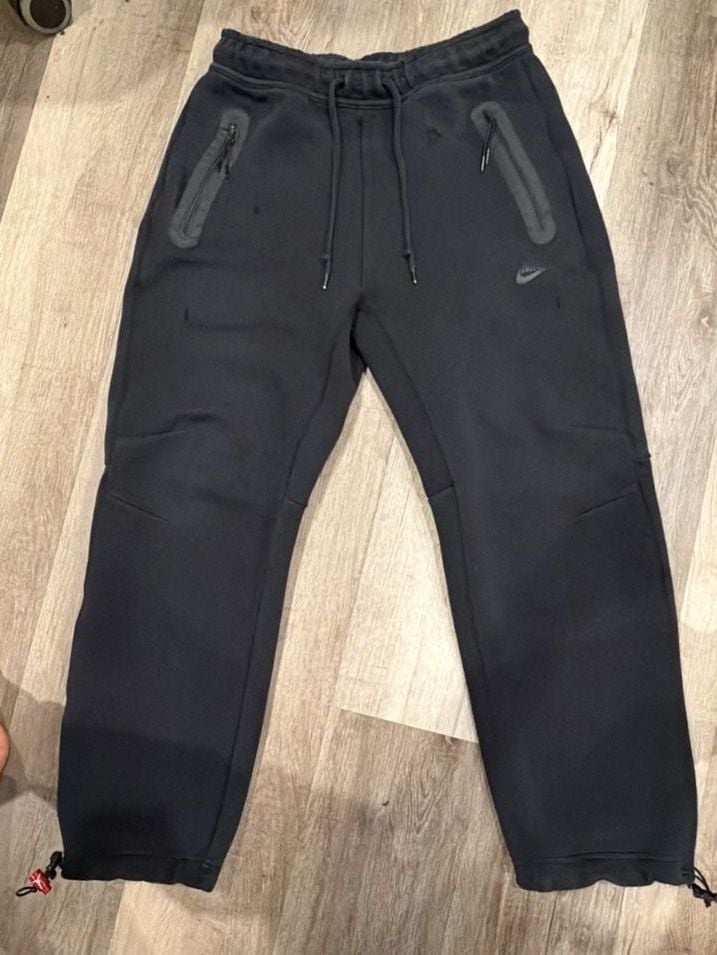 Nike Tech Fleece Open Hem Sweatpants Size M Black 2