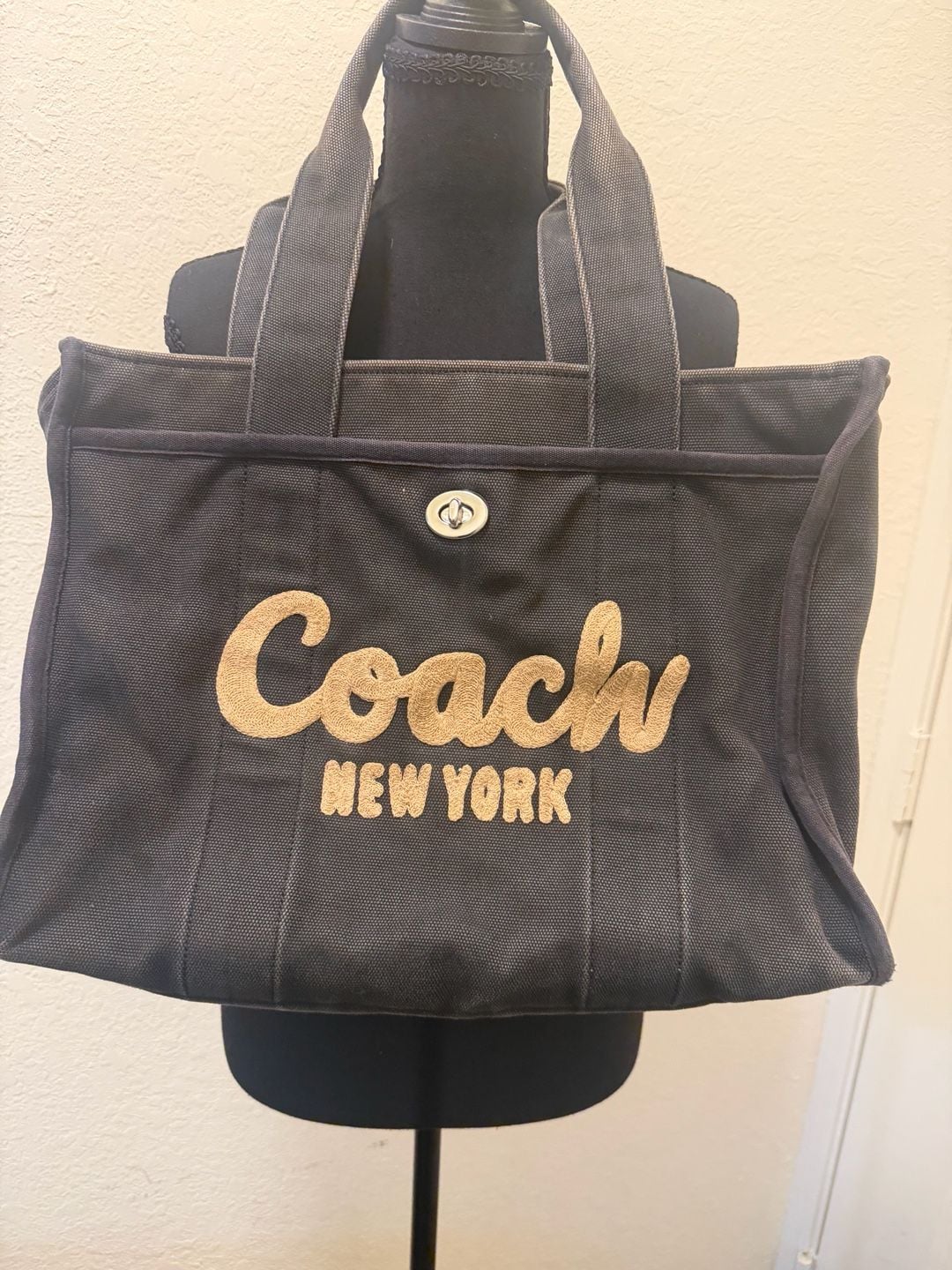 Coach Cargo Tote Black 3