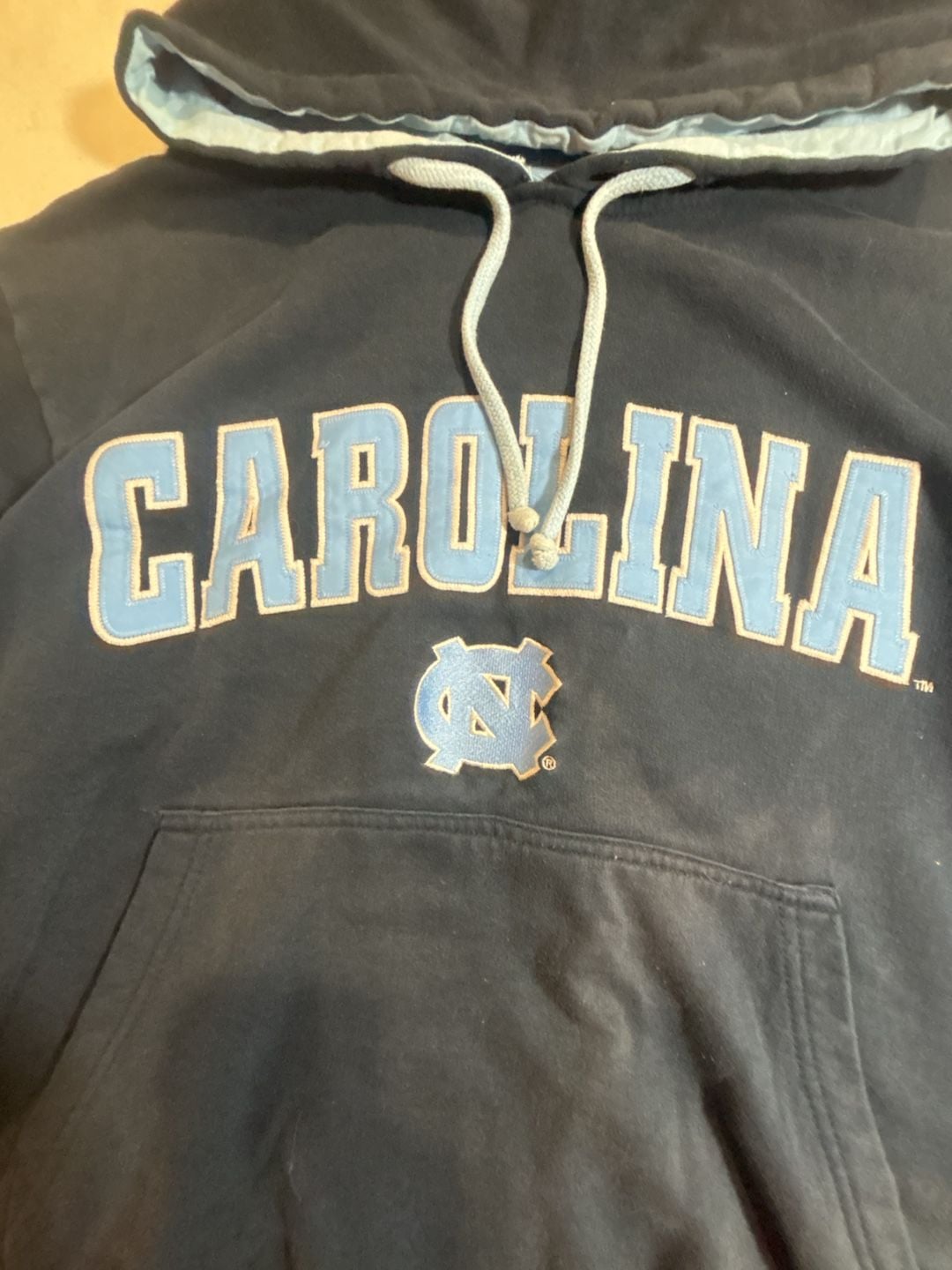 Foot Locker UNC Tar Heels Hoodie Size M Navy Blue Collegiate Pullover 3
