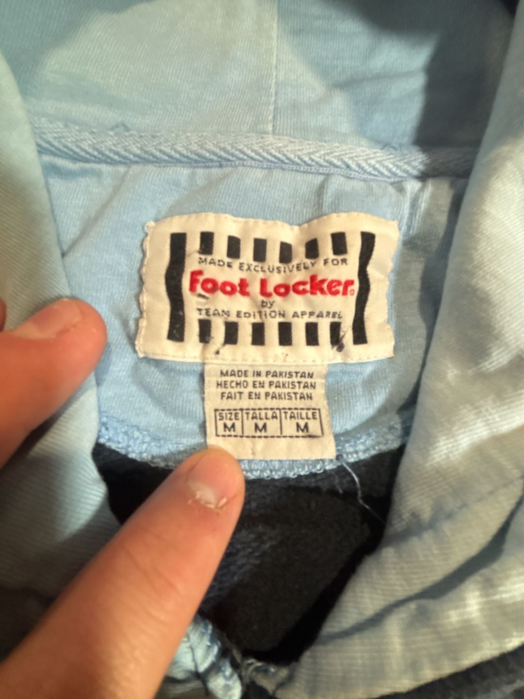 Foot Locker UNC Tar Heels Hoodie Size M Navy Blue Collegiate Pullover 4