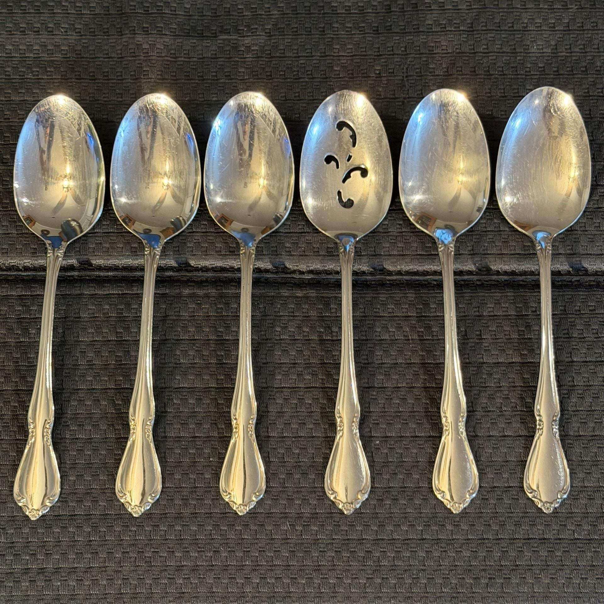 Oneida Chateau Stainless Flatware 6-Piece Serving Spoon Set 1