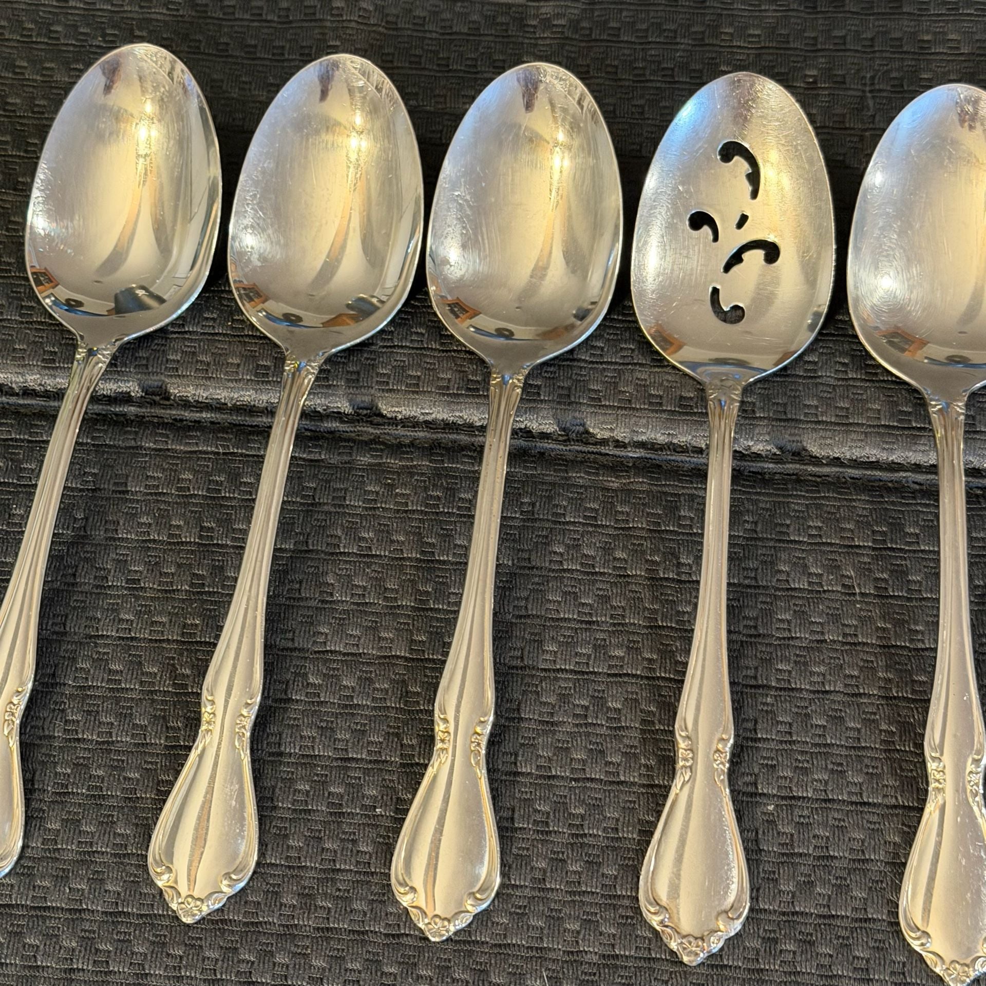 Oneida Chateau Stainless Flatware 6-Piece Serving Spoon Set 3