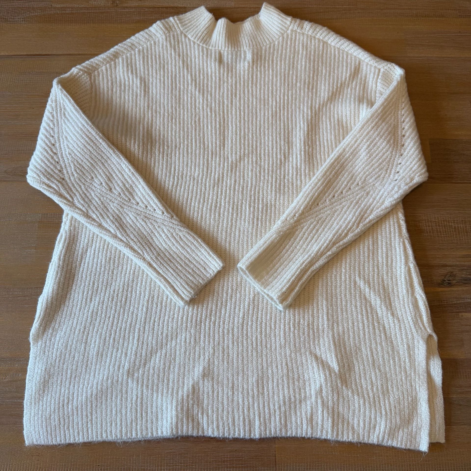 Old Navy Sweater Womens L Large Cream White Ribbed Knit Cozy Mock Neck Slit 3