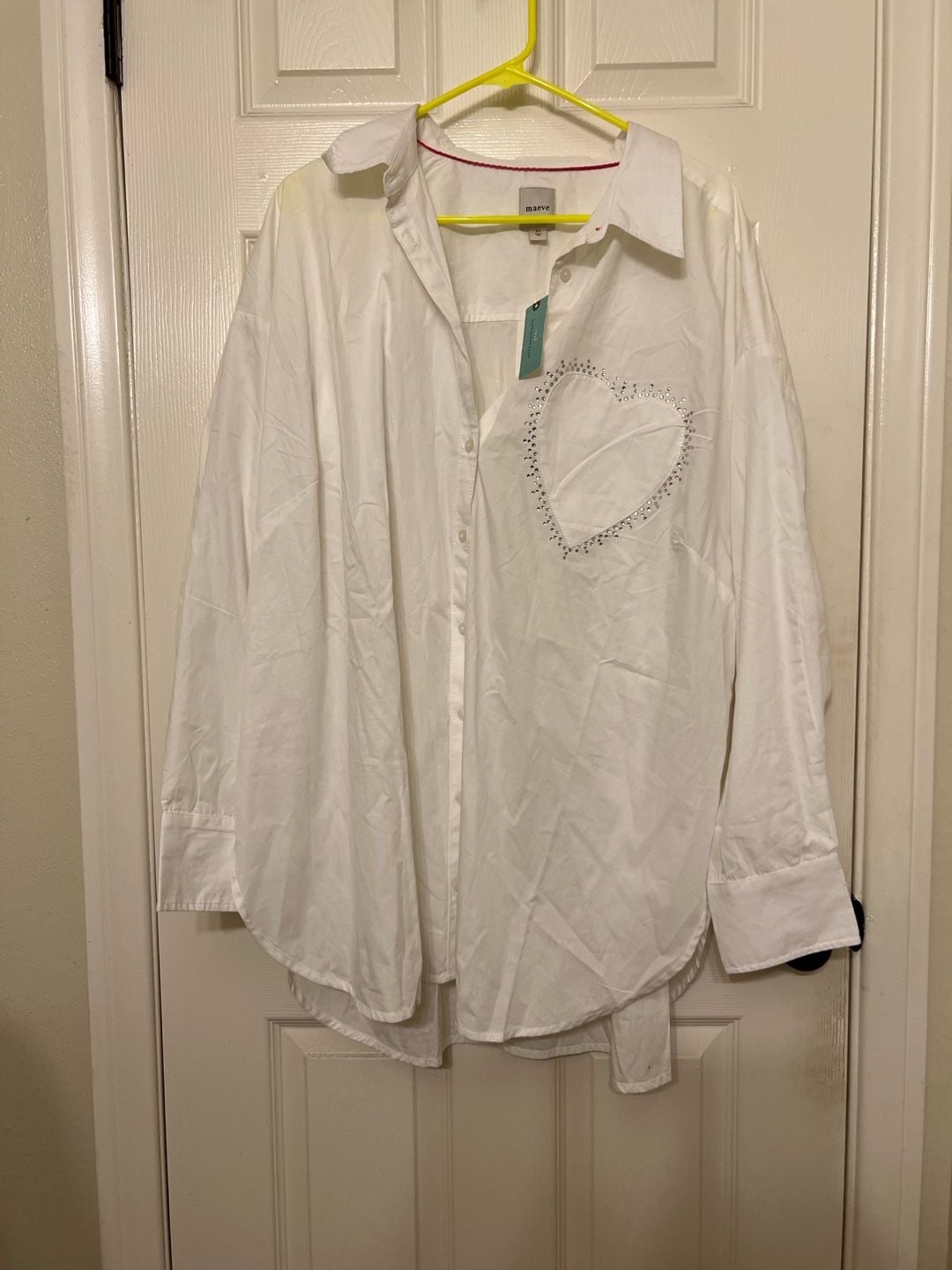 Maeve Button Down Shirt Size 2X Plus White Rhinestone Heart 2
