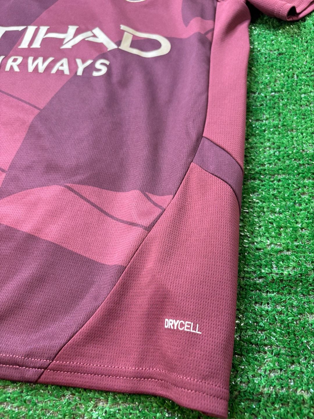 Puma Manchester City 24-25 Third Soccer Jersey Size 13-14Y Maroon Gold 6