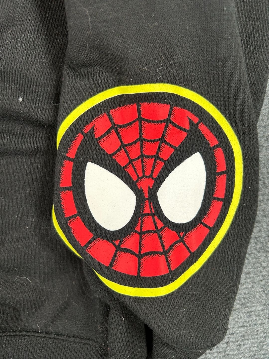 Marvel Spider-Man Sweatshirt Size M Black Graphic Crewneck 4