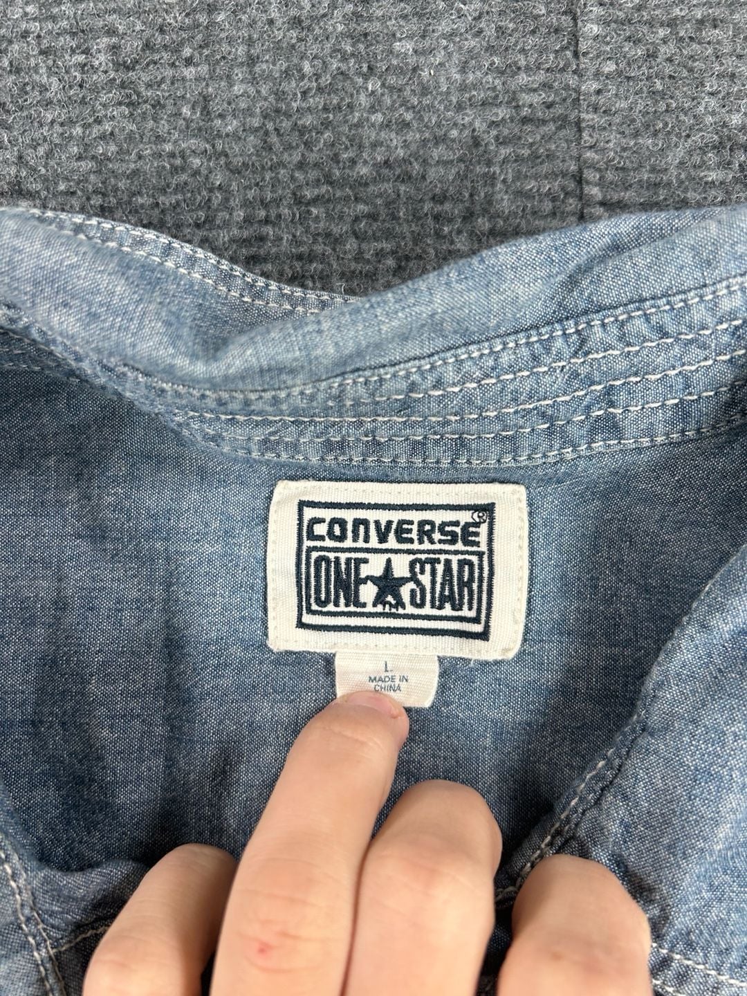 Converse One Star Chambray Work Shirt Size L Blue Long Sleeve 7