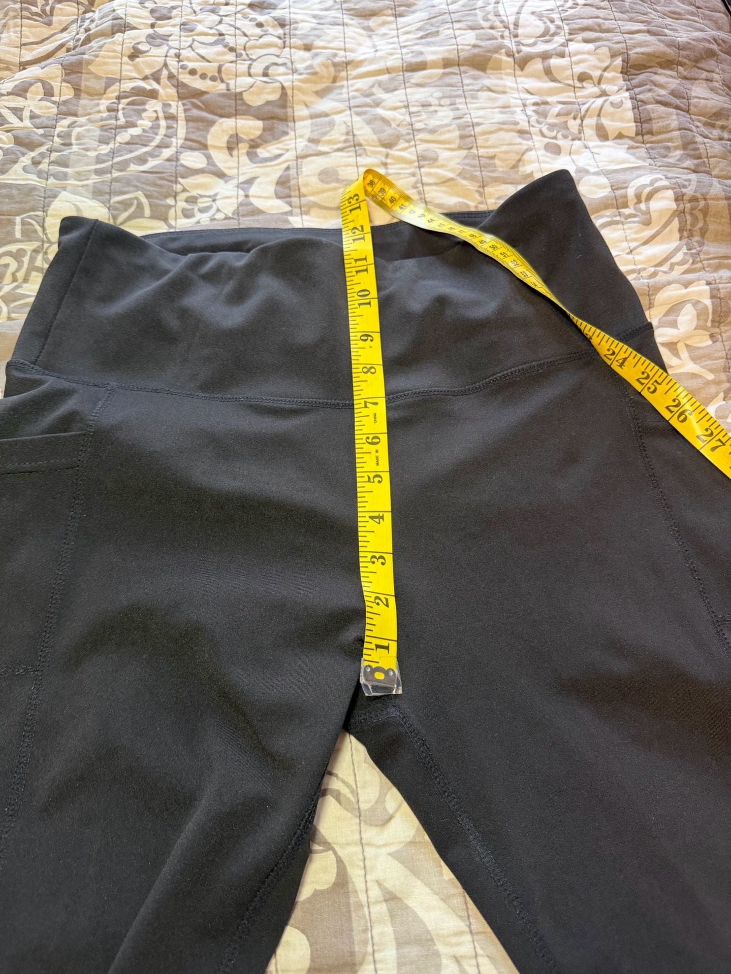 Ebb & Flow Leggings Size L Black High Waisted Pockets 7