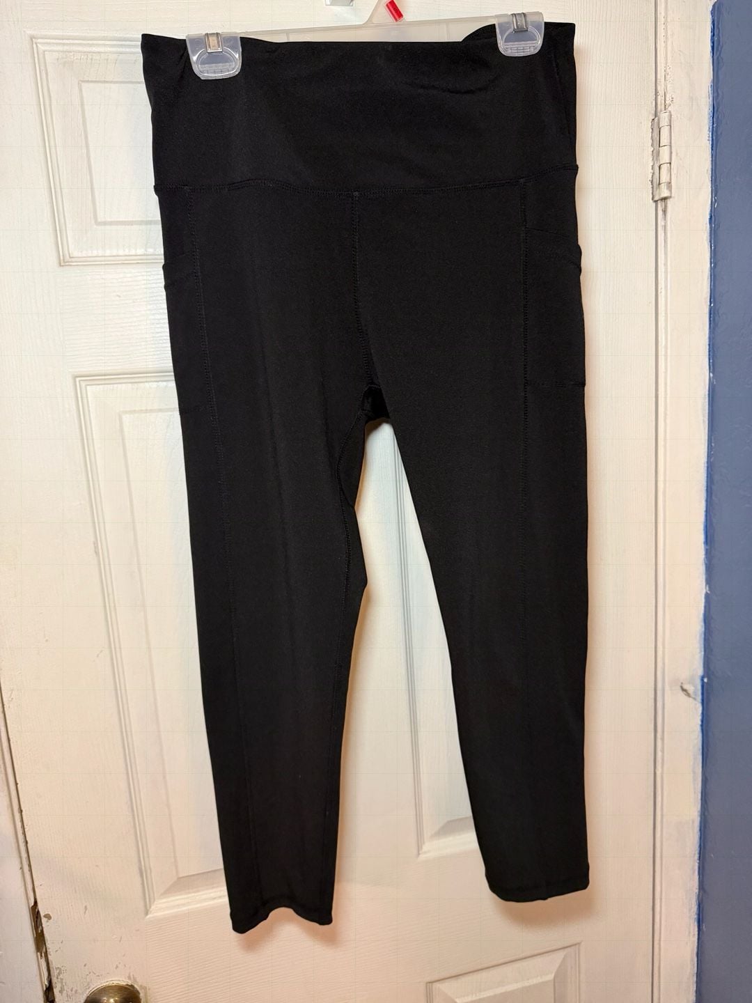 Ebb & Flow Leggings Size L Black High Waisted Pockets 10