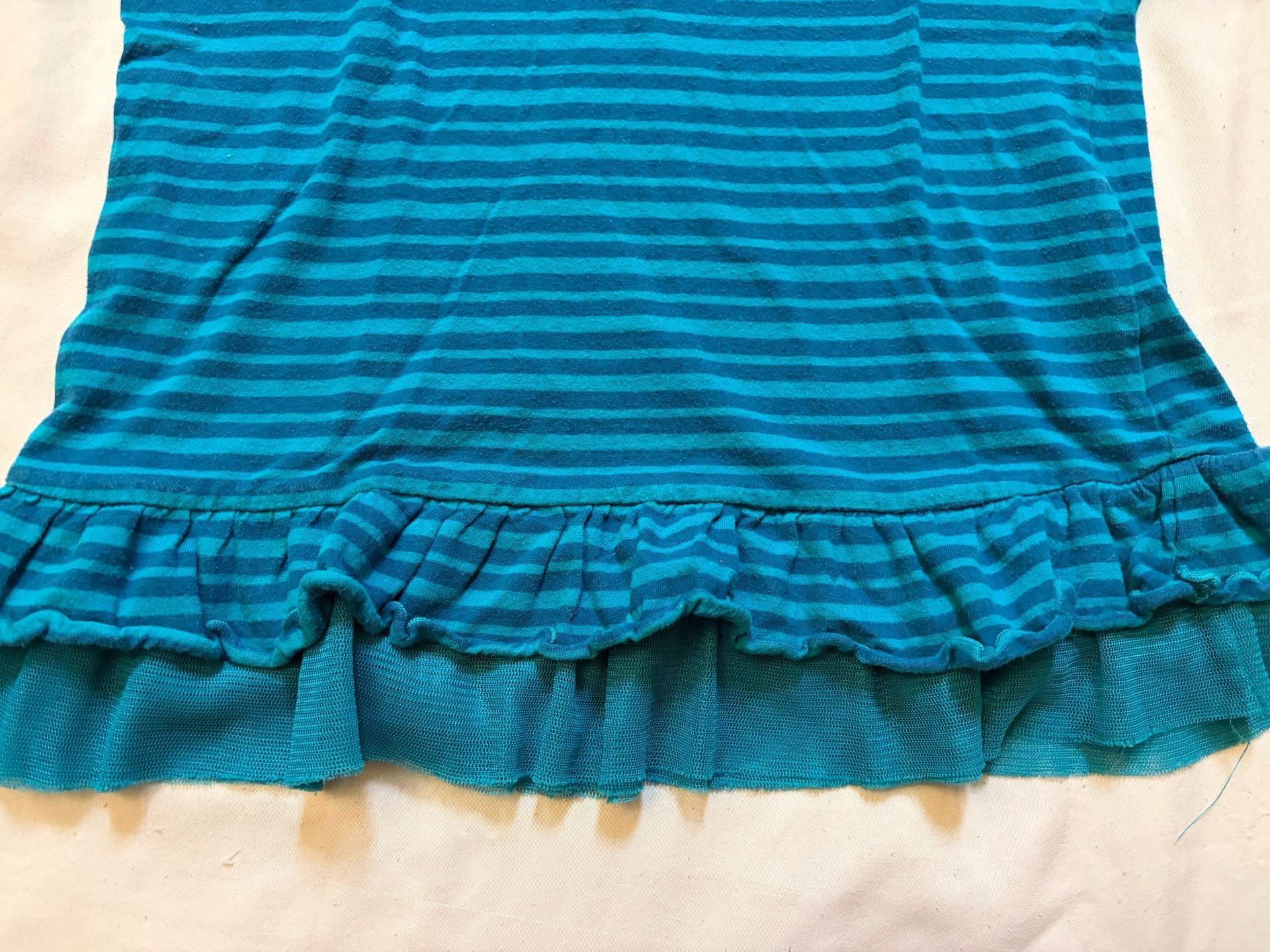 The Children's Place Striped Ruffle Top Size M 7/8 Rhinestone Studs 6
