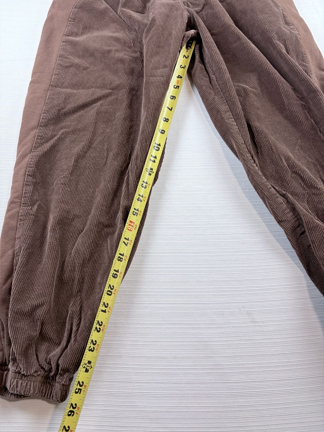 Women’s Nike Air Corduroy Fleece Joggers Size L Brown Sweatpants Pants 8