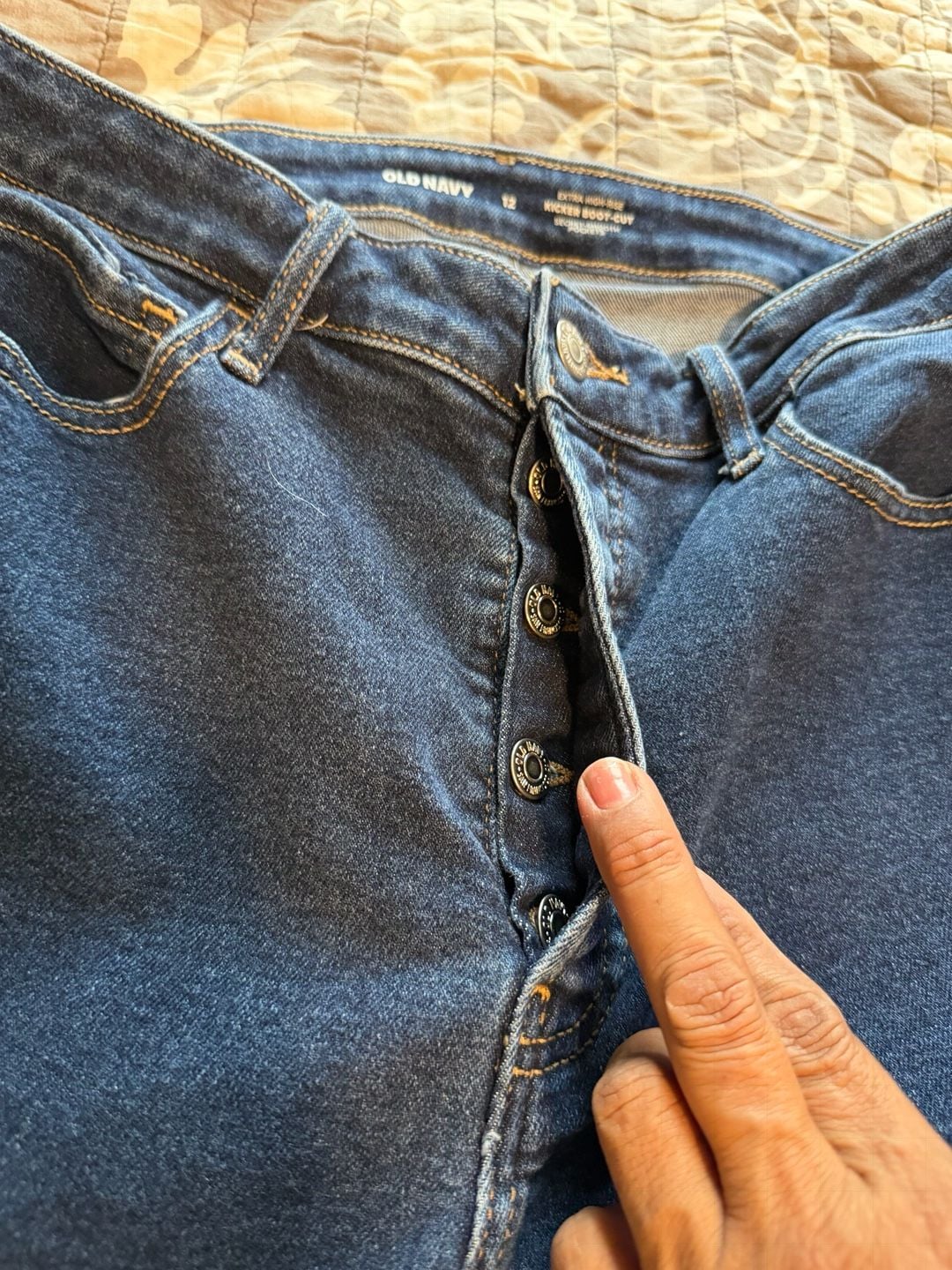 Old Navy Kicker Boot-Cut Jeans Size 12 Extra High-Rise 8