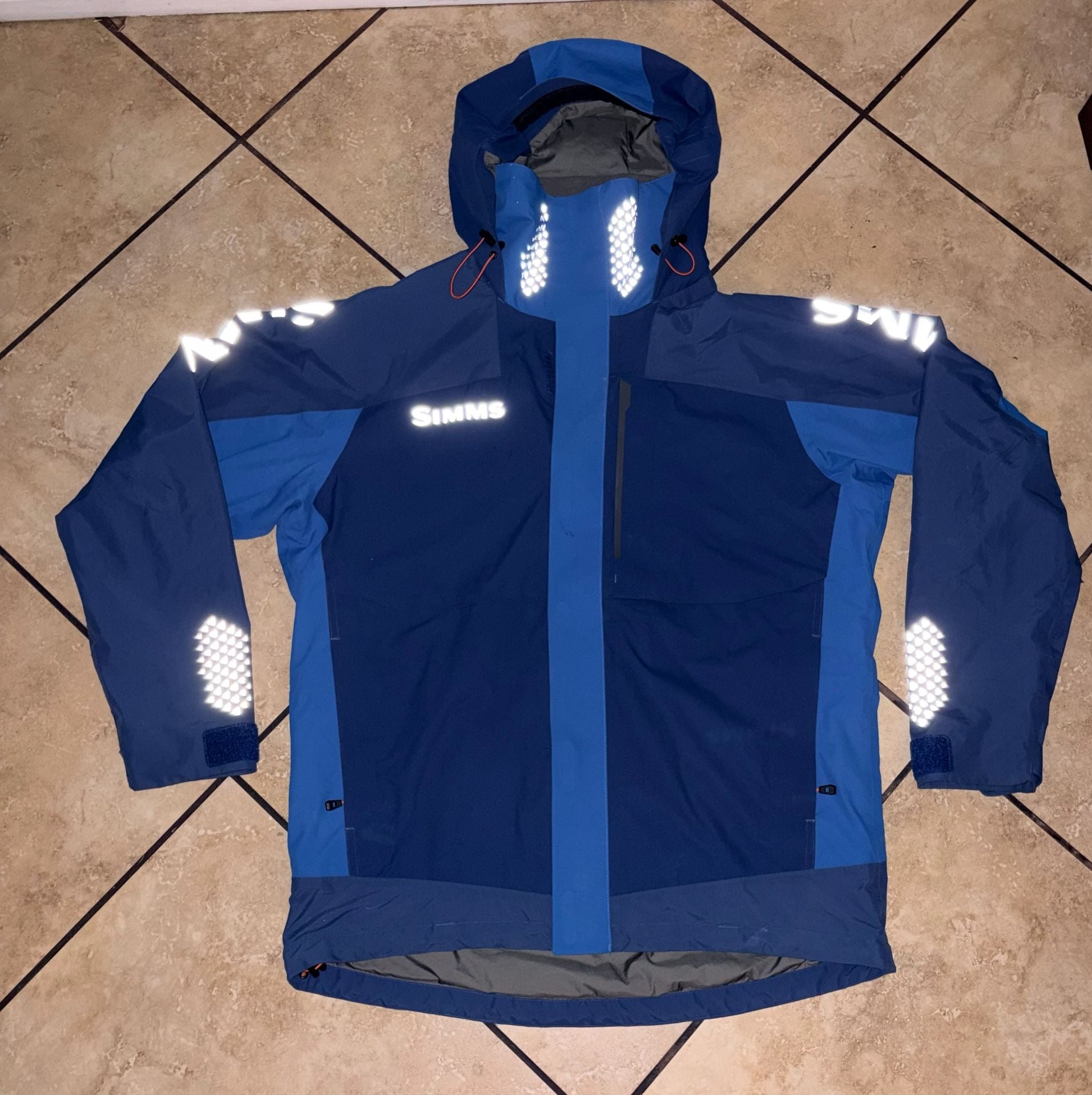 Simms Challenger Jacket Size L Blue Fishing Rain Coat 2