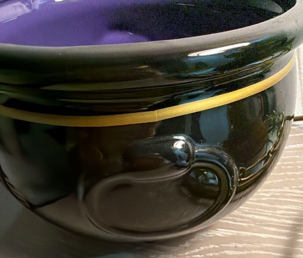 Zrike Brands Disney Hocus Pocus Gather Round Sisters Cauldron Candy Bowl 9