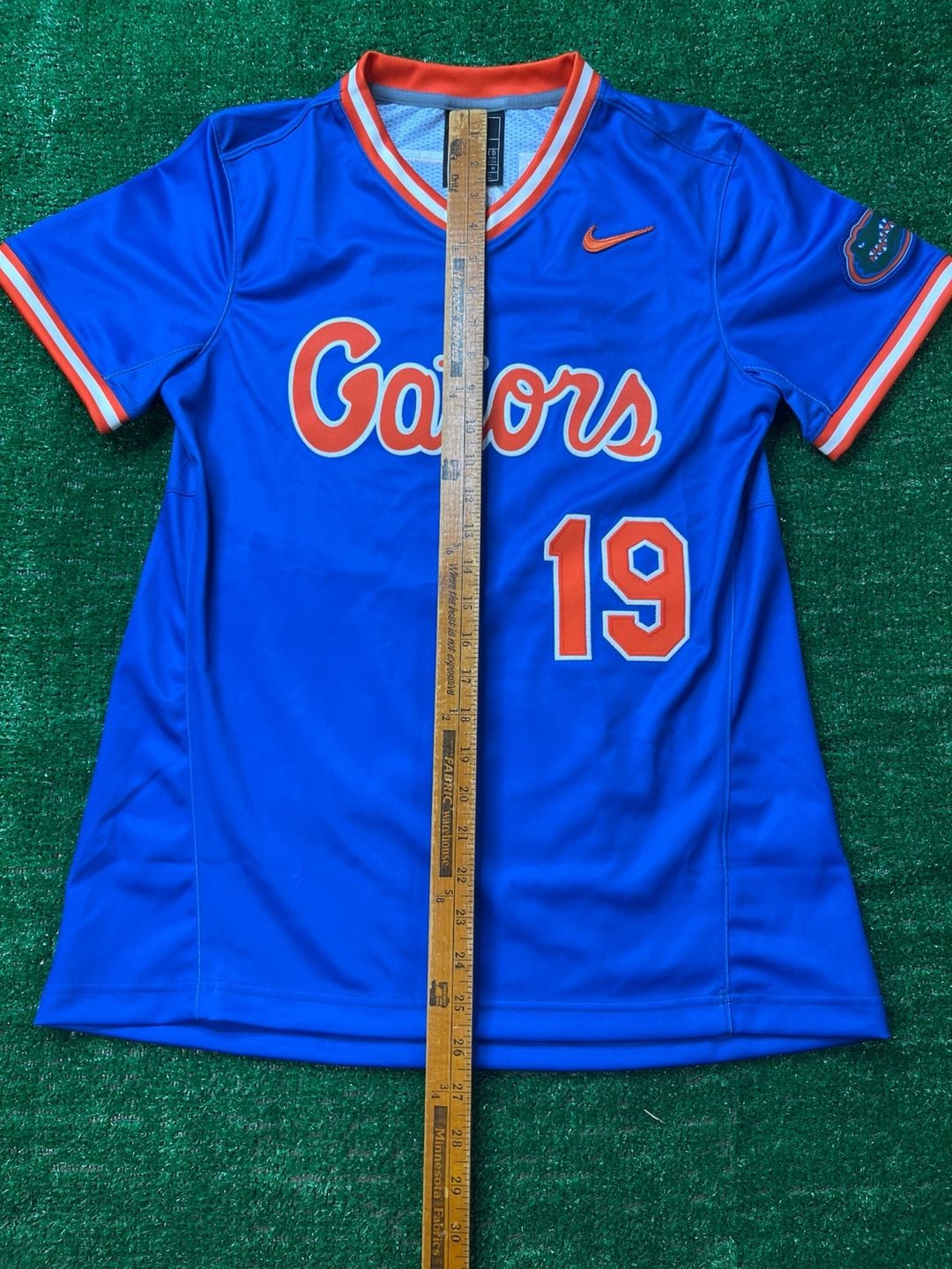 Nike Florida Gators Softball Jersey Size M Blue #19 9