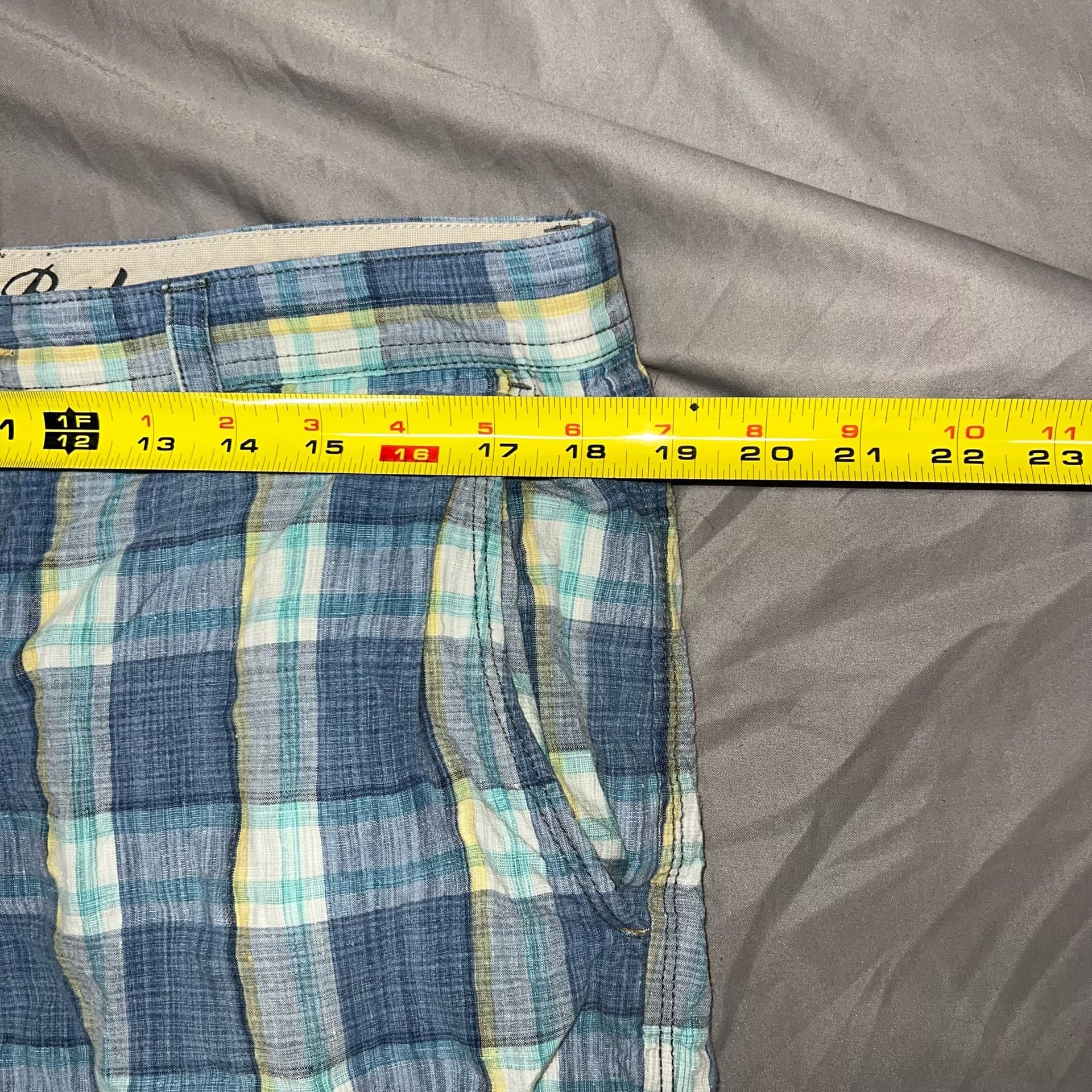 Tommy Bahama Plaid Linen Blend Shorts Blue Casual size 35 8