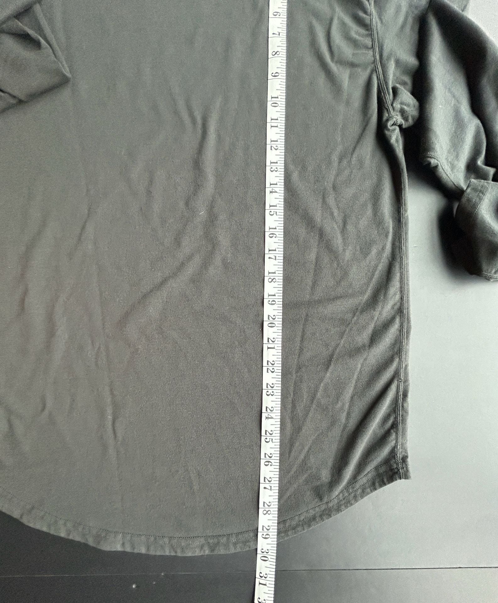 Bylt Drop Cut Long Sleeve Size M Grey Shirt 9