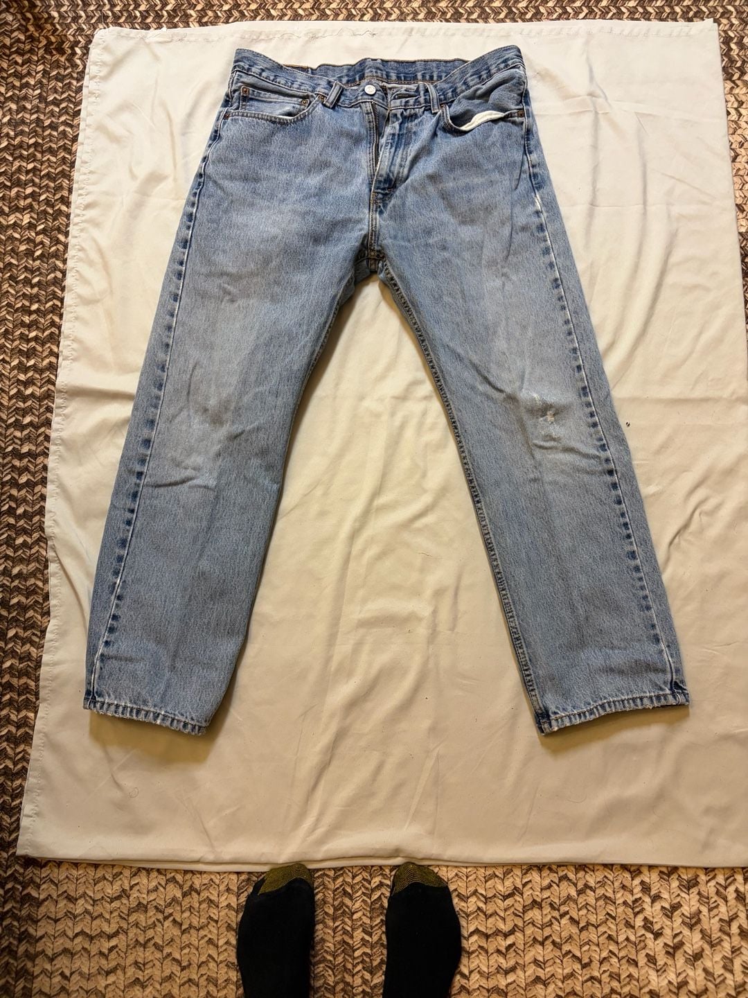 Levis 505 Jeans Size 34x29 Light Wash Distressed 4