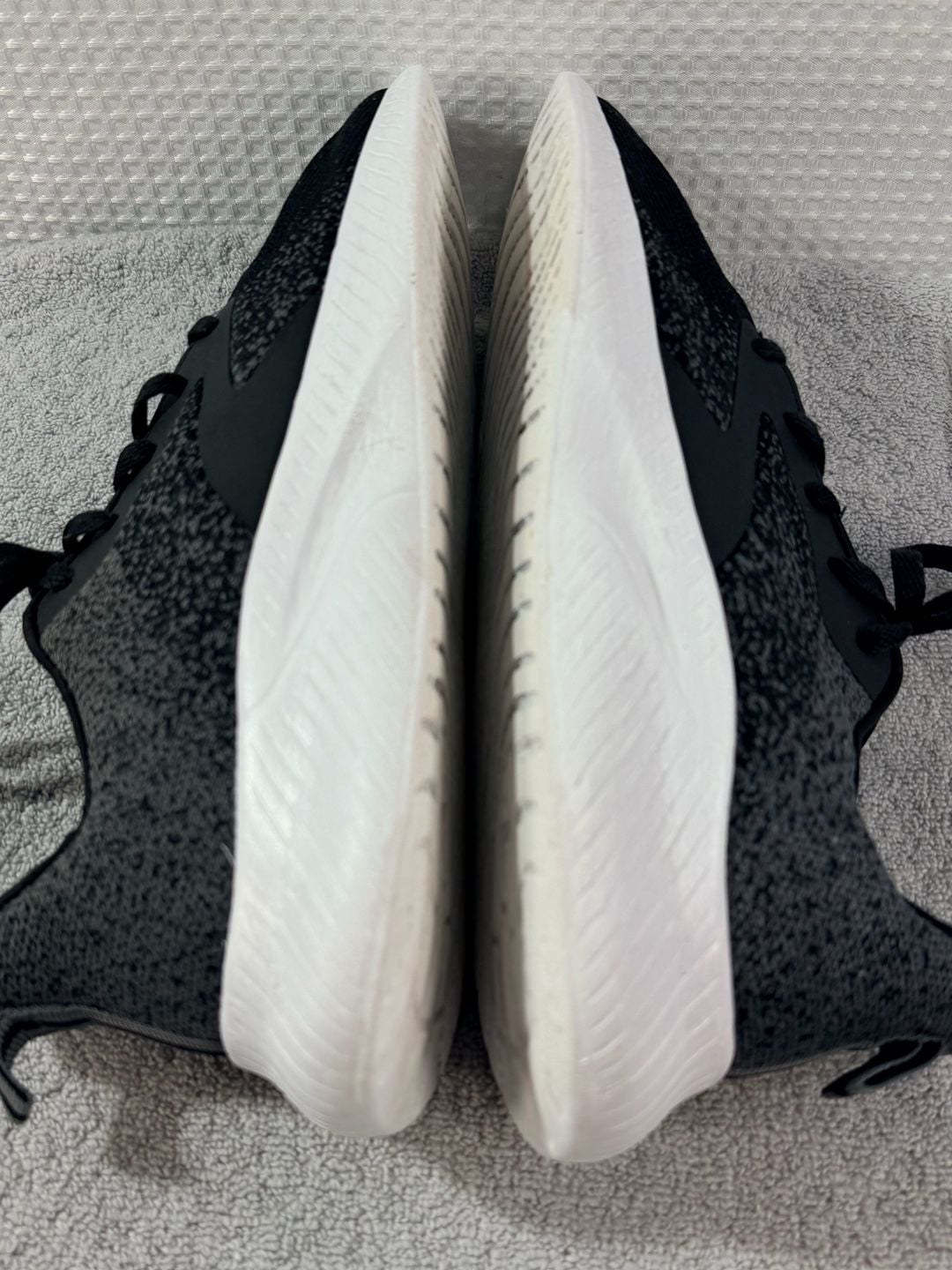 Athletic Works Core Jogger Sneakers Black Gray Lace-Up Shoes 7