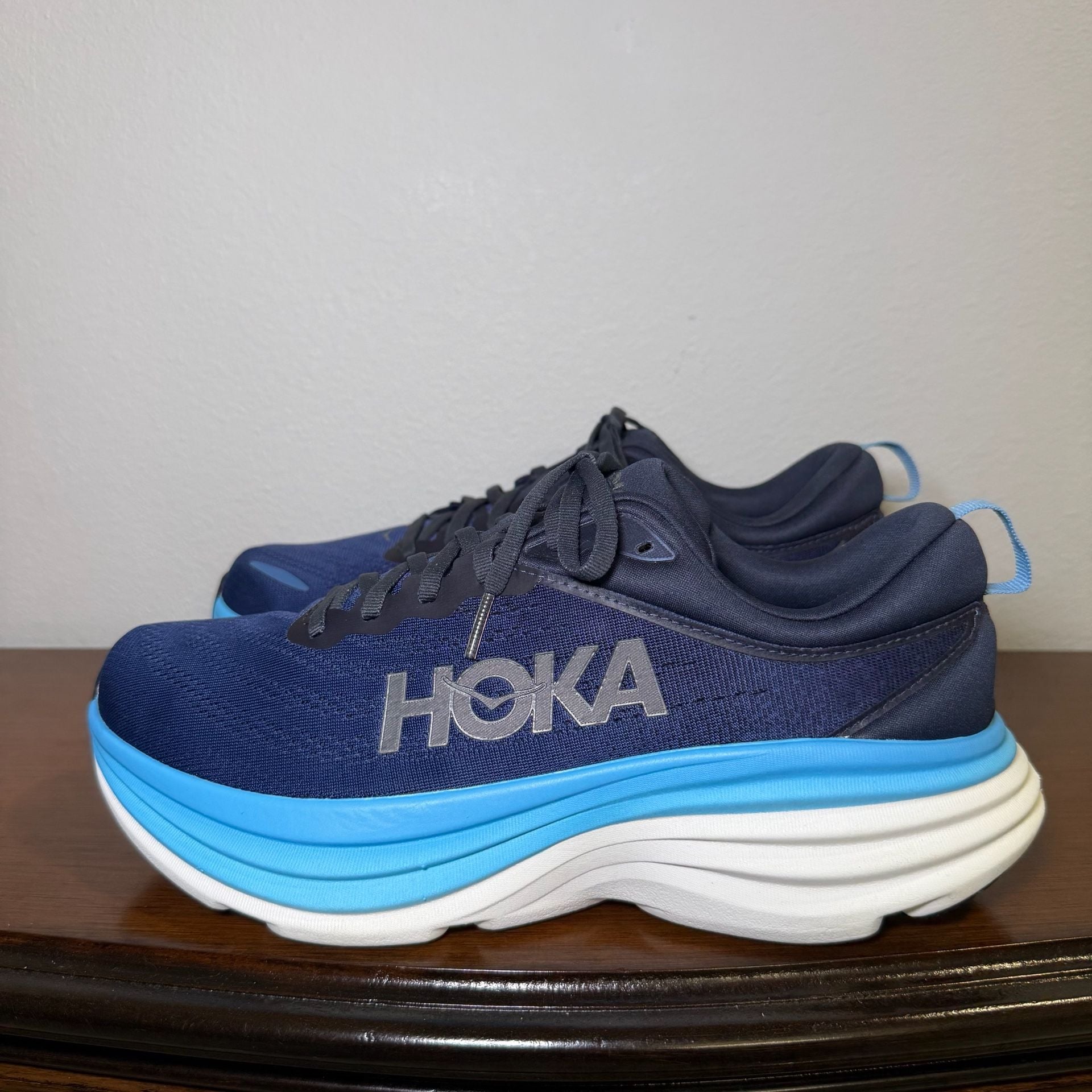 HOKA Bondi 8 Men Size 10D Outer Space All Aboard Running Shoes 12
