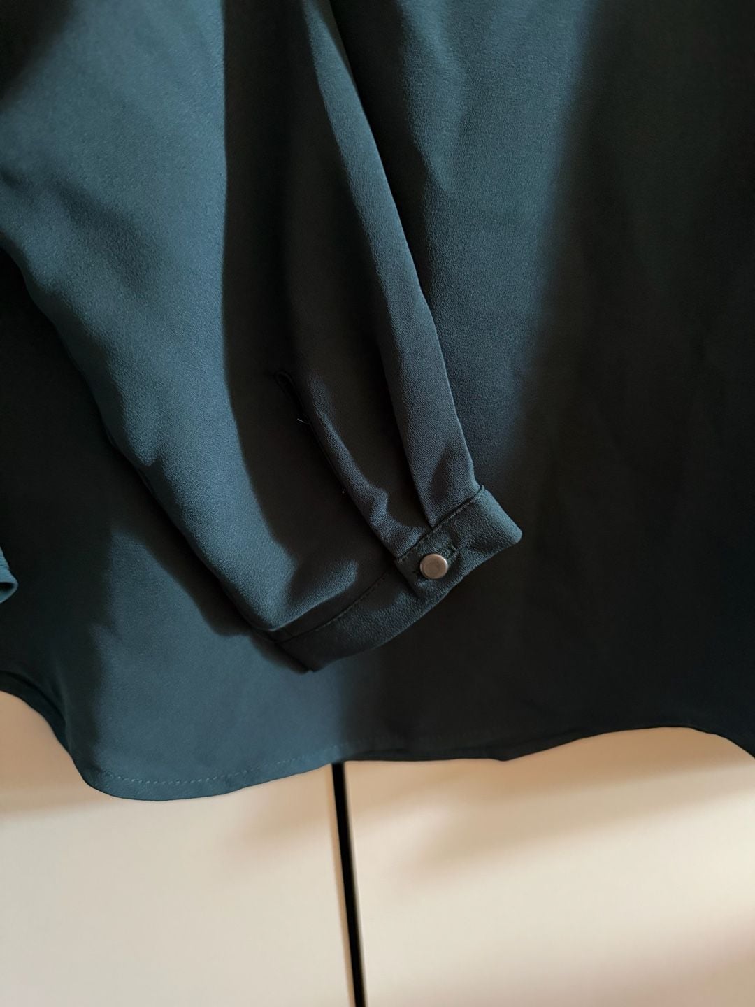 Forever 21 Hunter Green Chiffon Keyhole Blouse 4