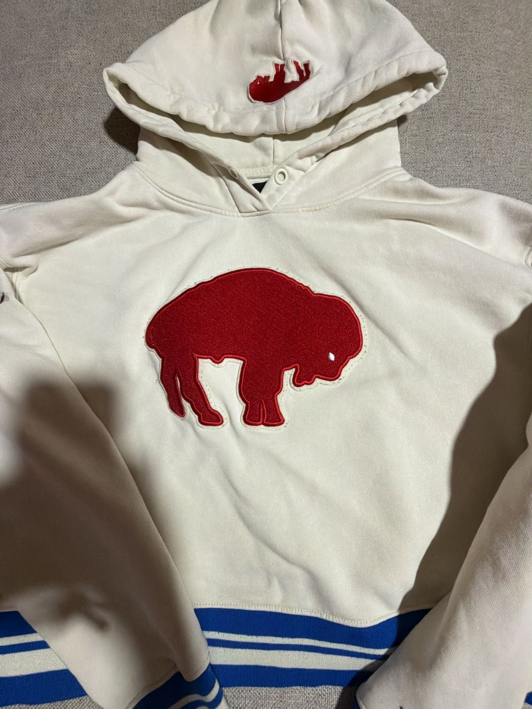 Pro Standard NFL Buffalo Bills vintage Hoodie Size S 3