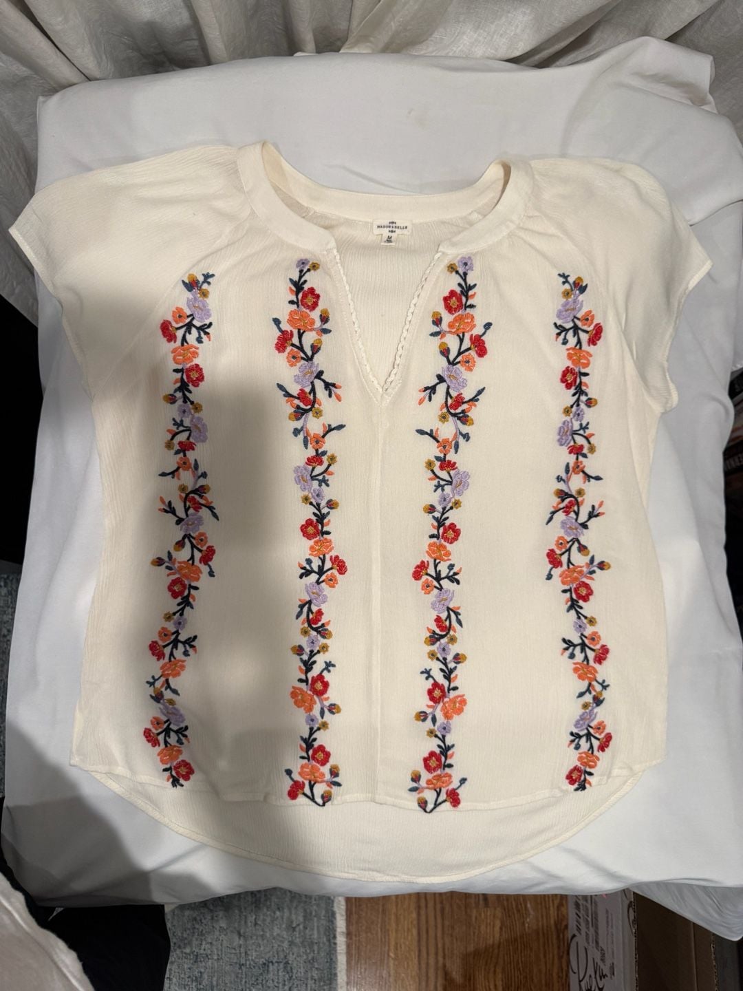 Mason & Belle Floral Embroidered Blouse Size M Off White 2