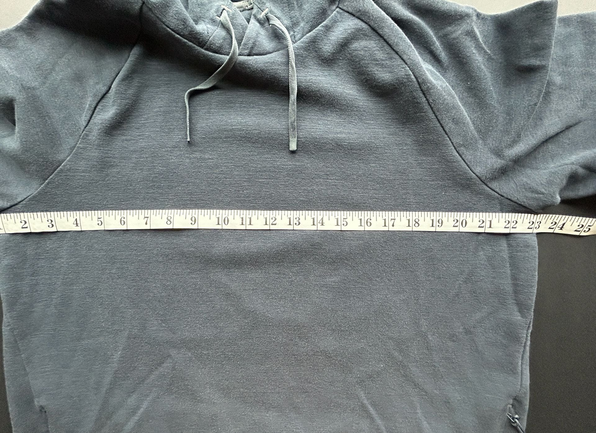 LL Bean Hoodie L Reg Blue Pullover Sweatshirt 12