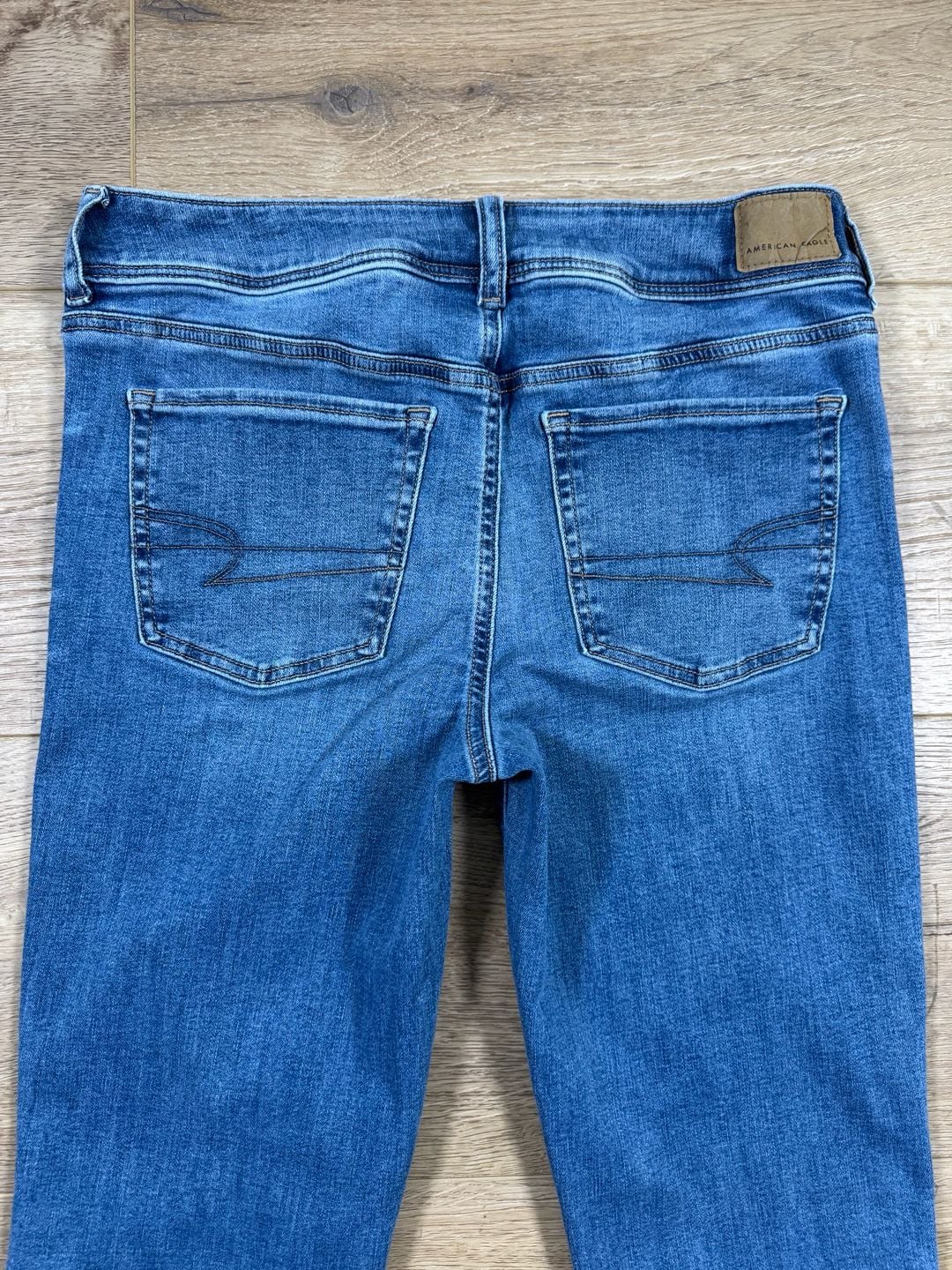 American Eagle Kick Boot Jeans Women’s 8 Regular Medium Wash Stretch Bootcut 11