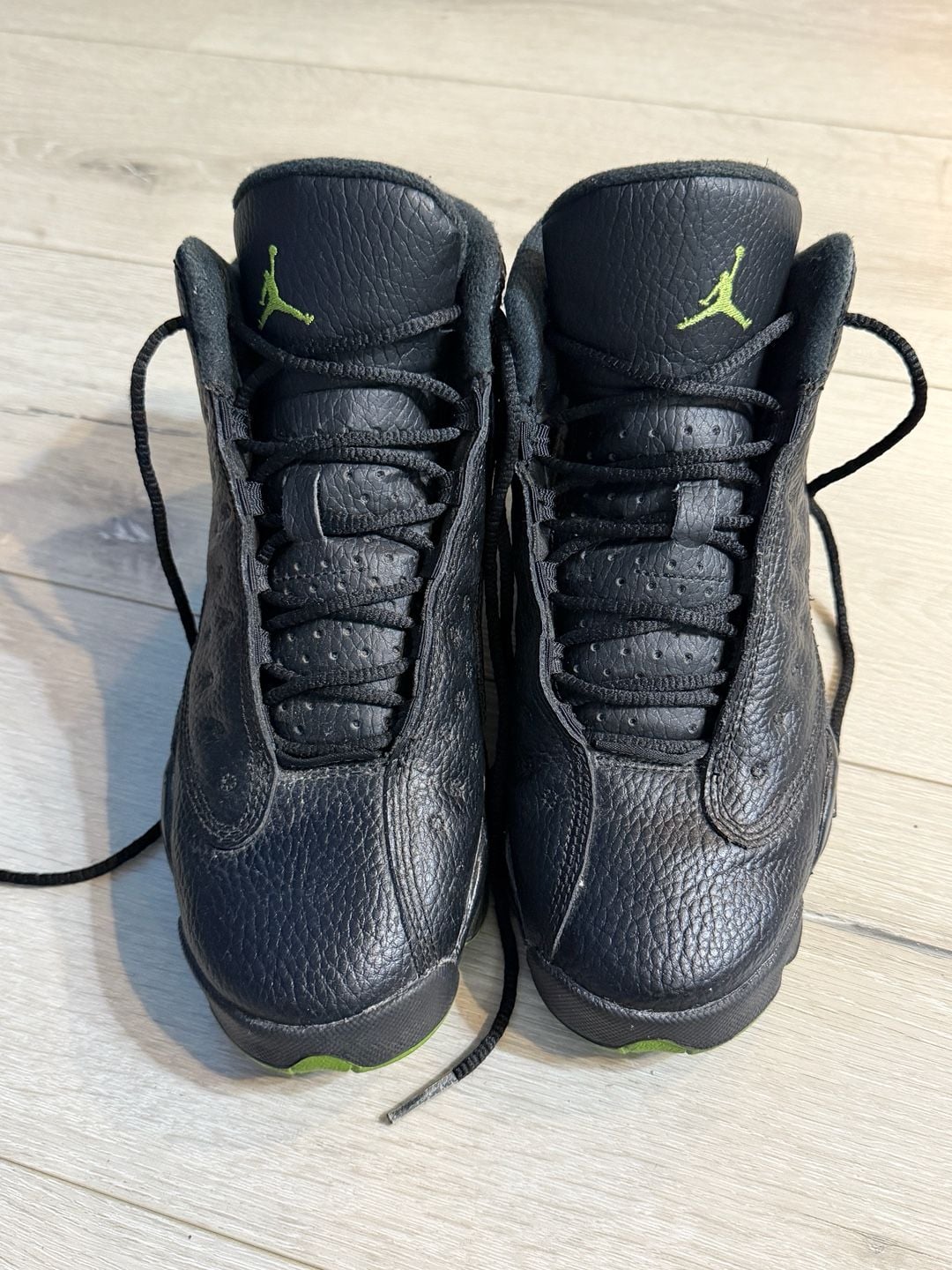 Jordan Air Jordan 13 Retro GS Altitude Size 5Y Black Green 2
