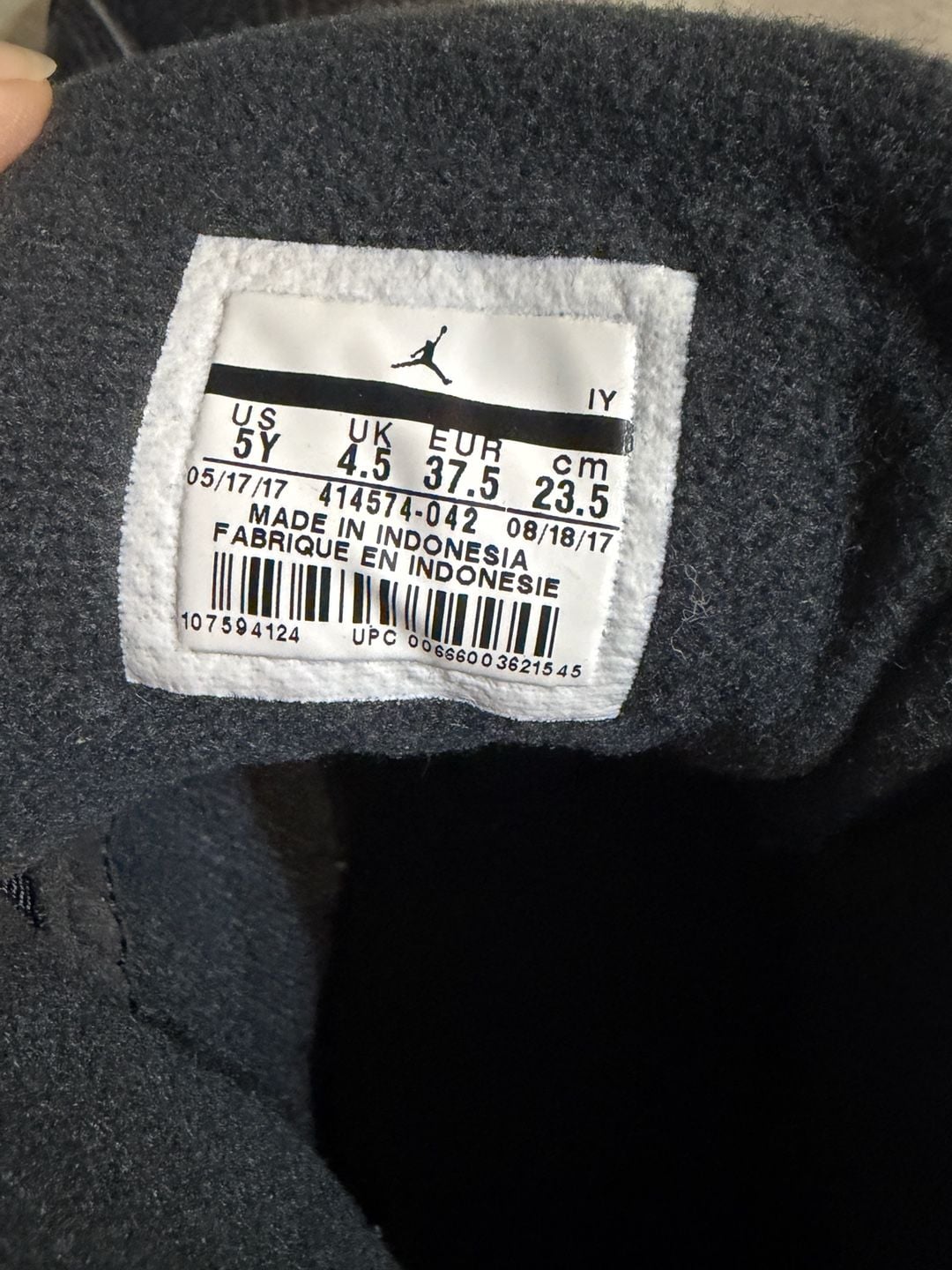 Jordan Air Jordan 13 Retro GS Altitude Size 5Y Black Green 6