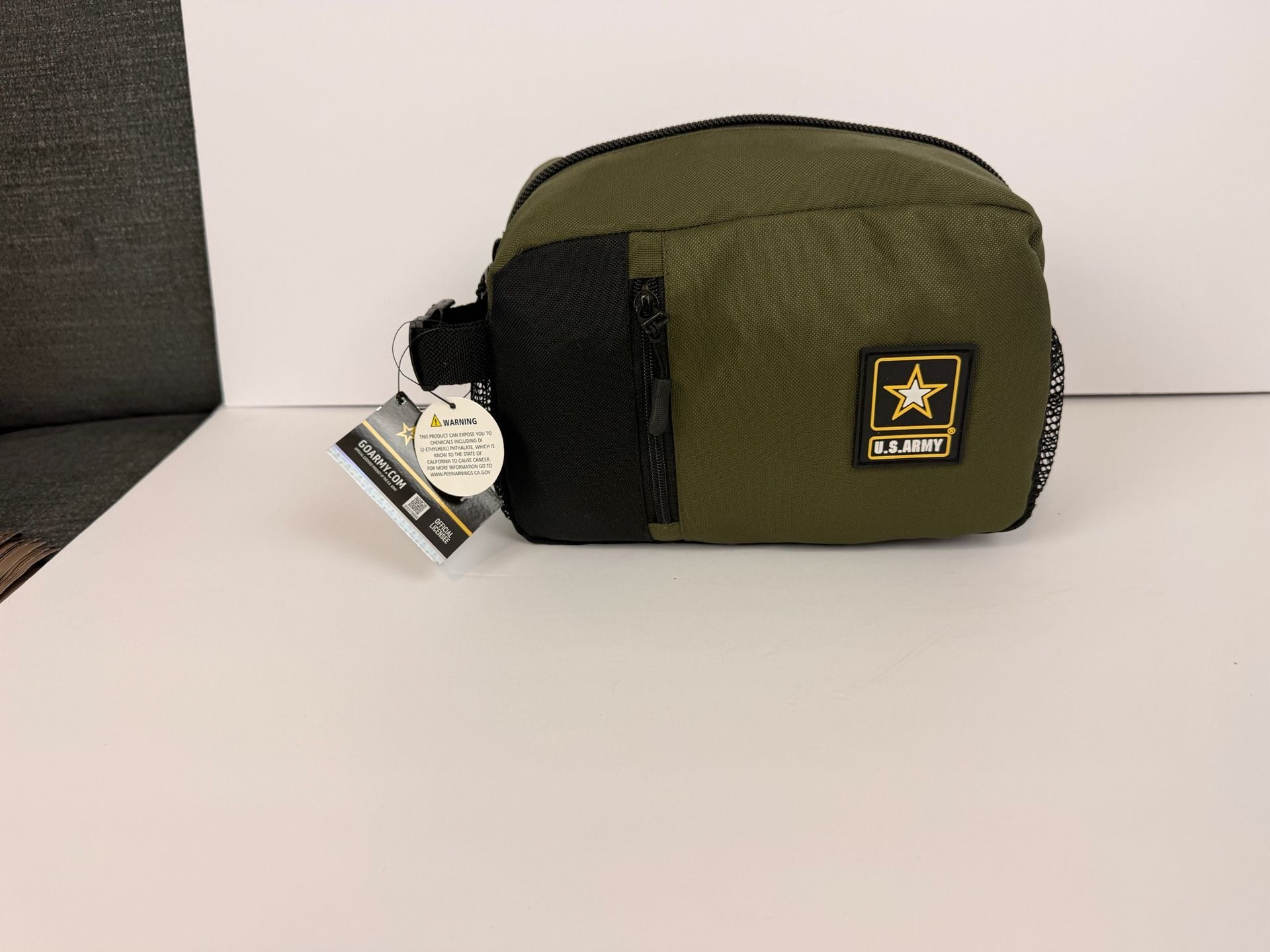 U.S. Army Official Licensed Product Green Toiletry Travel Bag 2