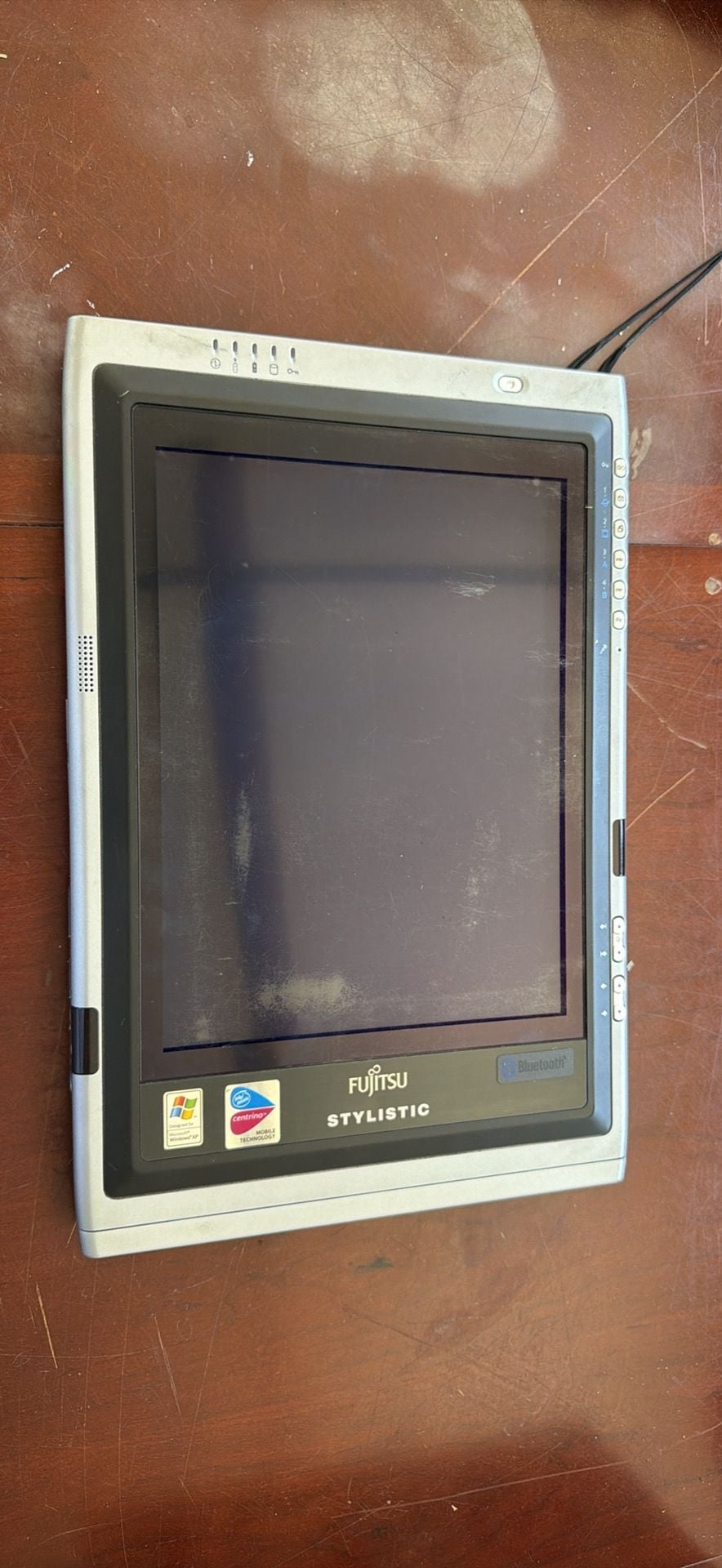 Fujitsu Stylistic ST5021 Tablet PC Windows XP 3