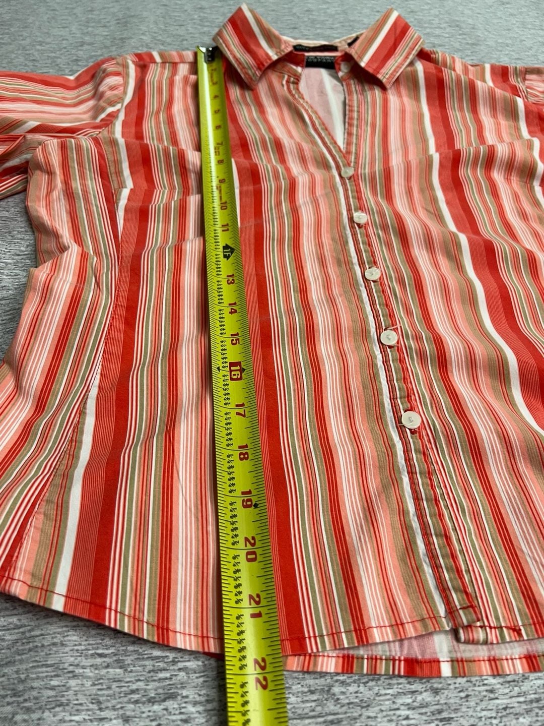 New York & Company Citystretch Women’s Striped Button Down Blouse Size M 9