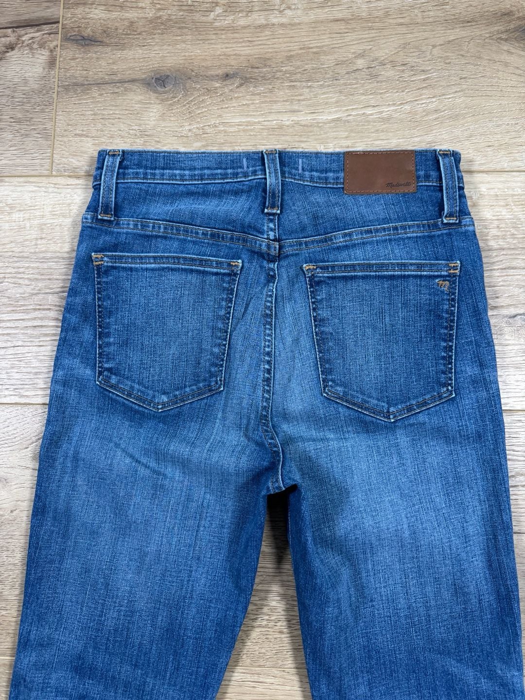 Madewell 10” High Rise Skinny Jeans Drop Step Hem Distressed Blue Size 28 14