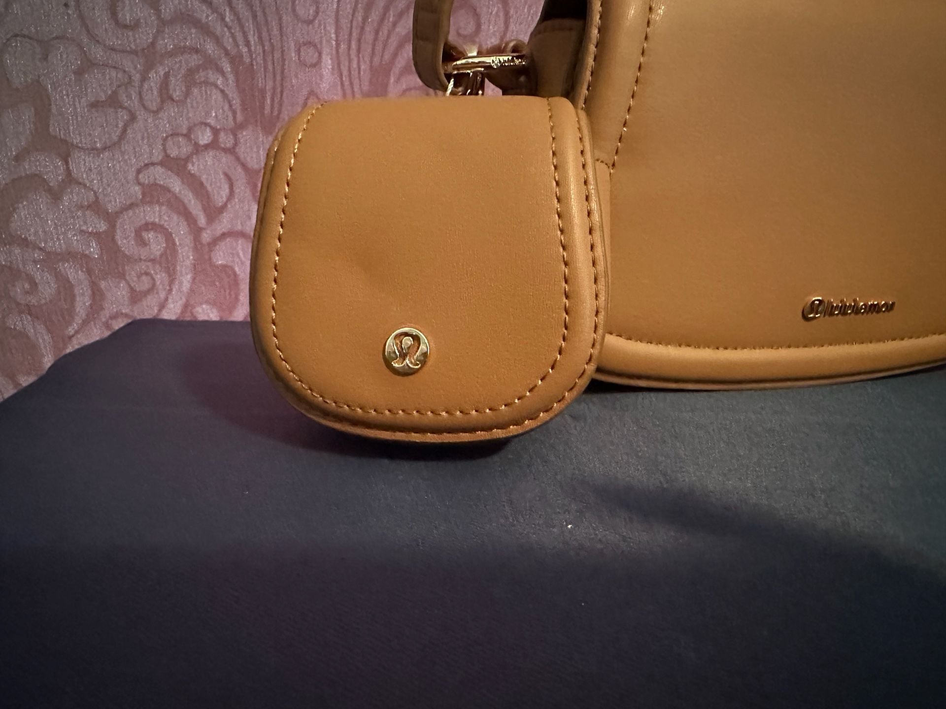 Lululemon Cactus Leather Mini Bag Tan 6