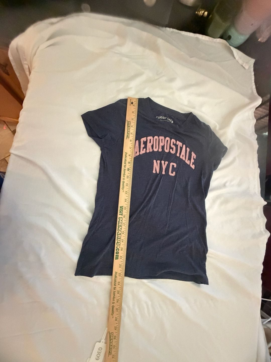 Aeropostale Classic Crew T-Shirt Size L Navy Blue NYC Graphic 8