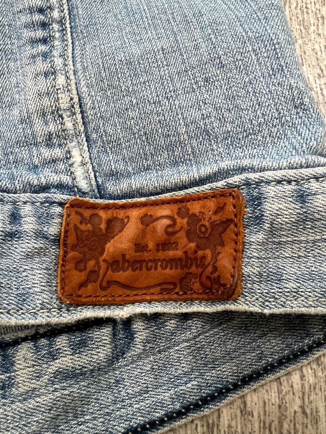 Abercrombie Vintage Denim Women’s XL Distressed Jacket Light Wash 11