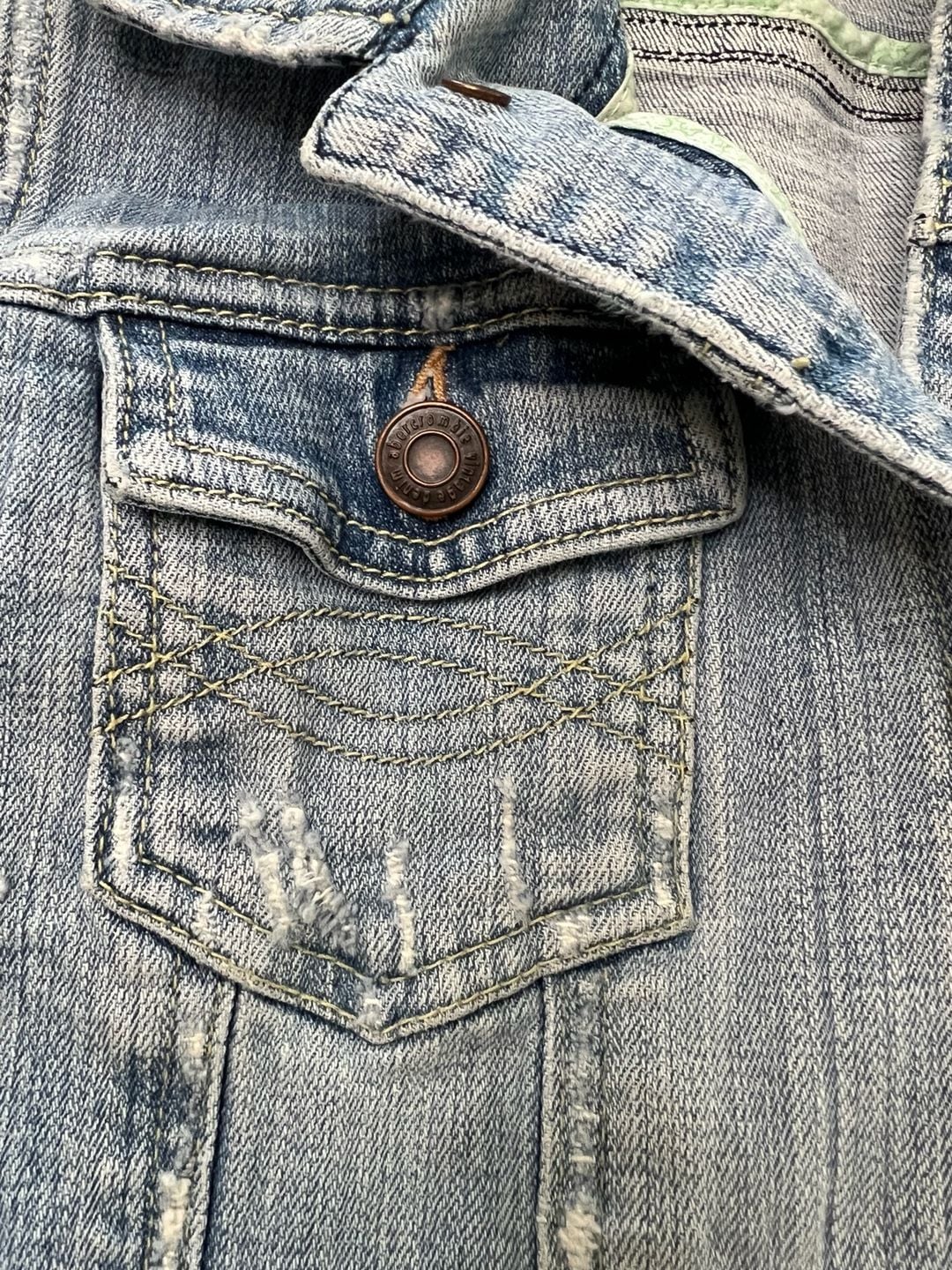 Abercrombie Vintage Denim Women’s XL Distressed Jacket Light Wash 13