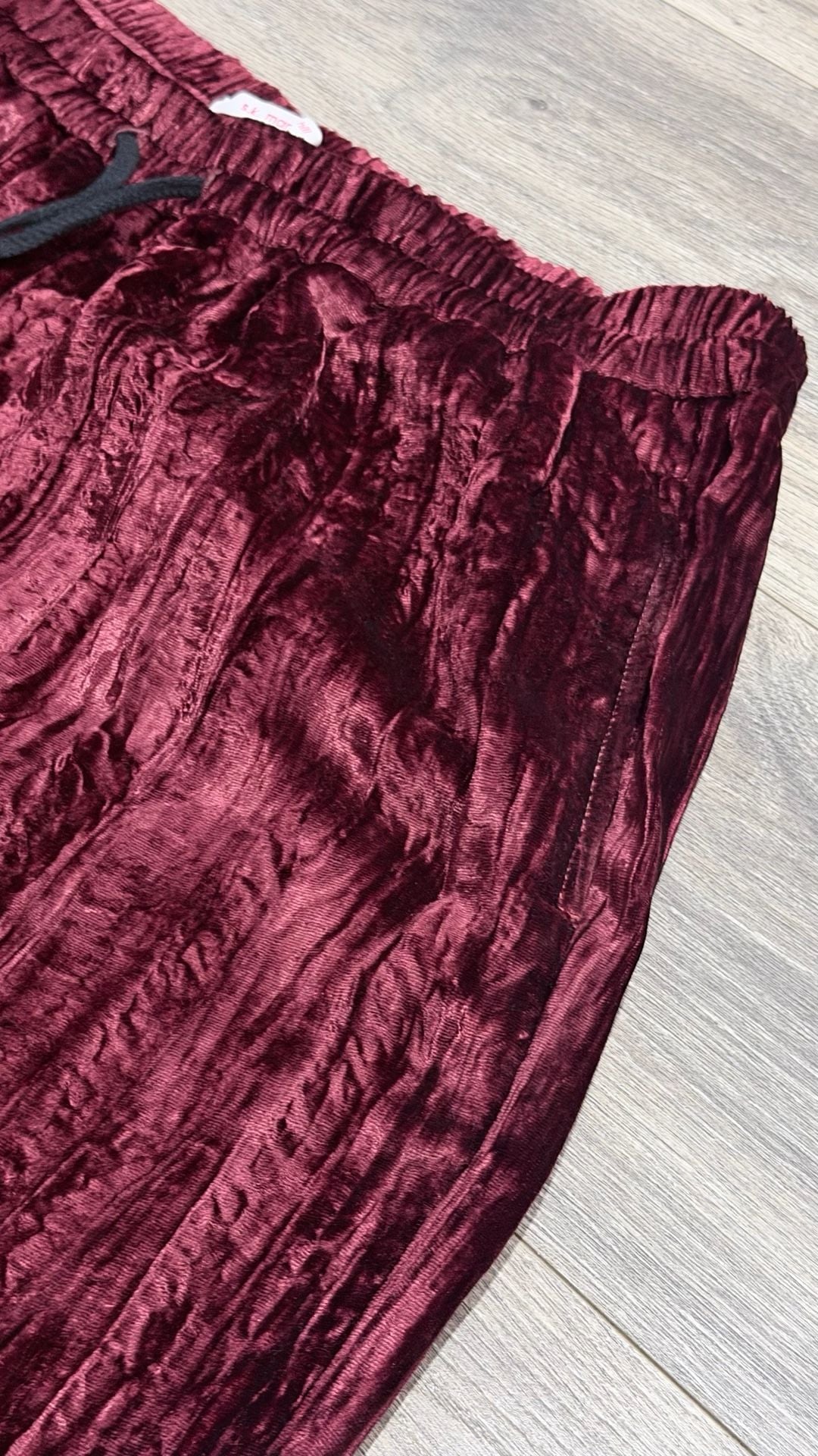 s.k. manor hill Crushed Velvet Pants Size M Burgundy Drawstring Trousers 7