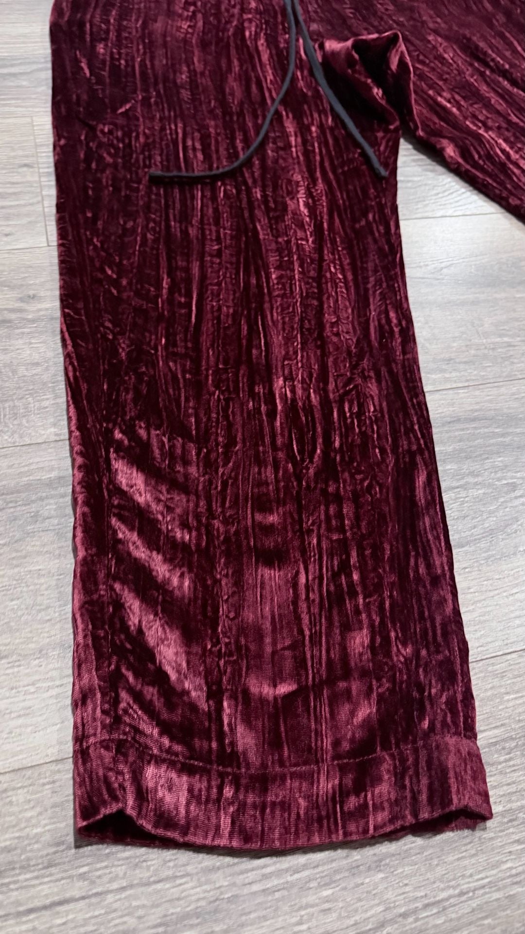 s.k. manor hill Crushed Velvet Pants Size M Burgundy Drawstring Trousers 8