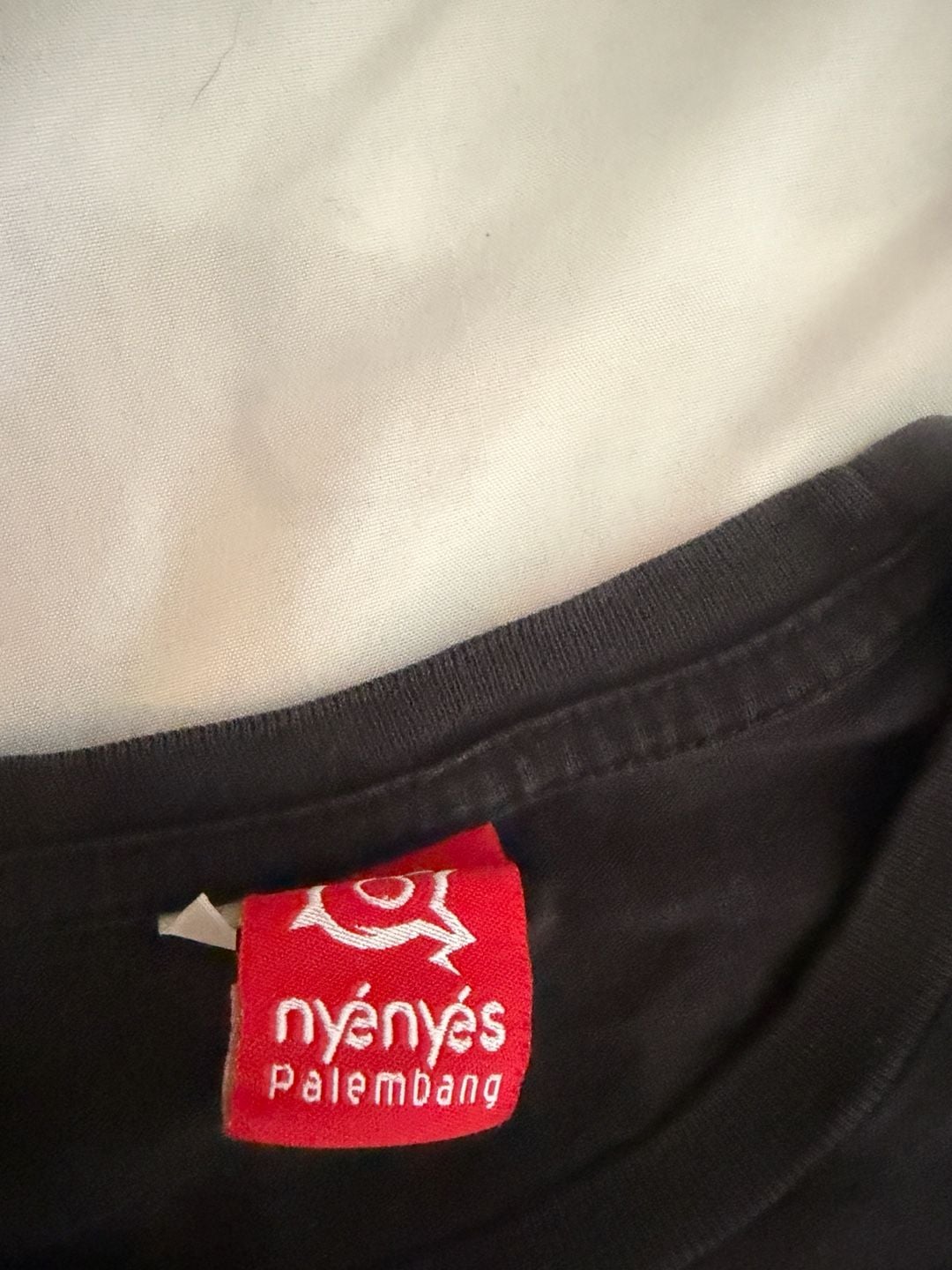 Nyenyes Palembang Ampera Night Graphic T-Shirt Black 4
