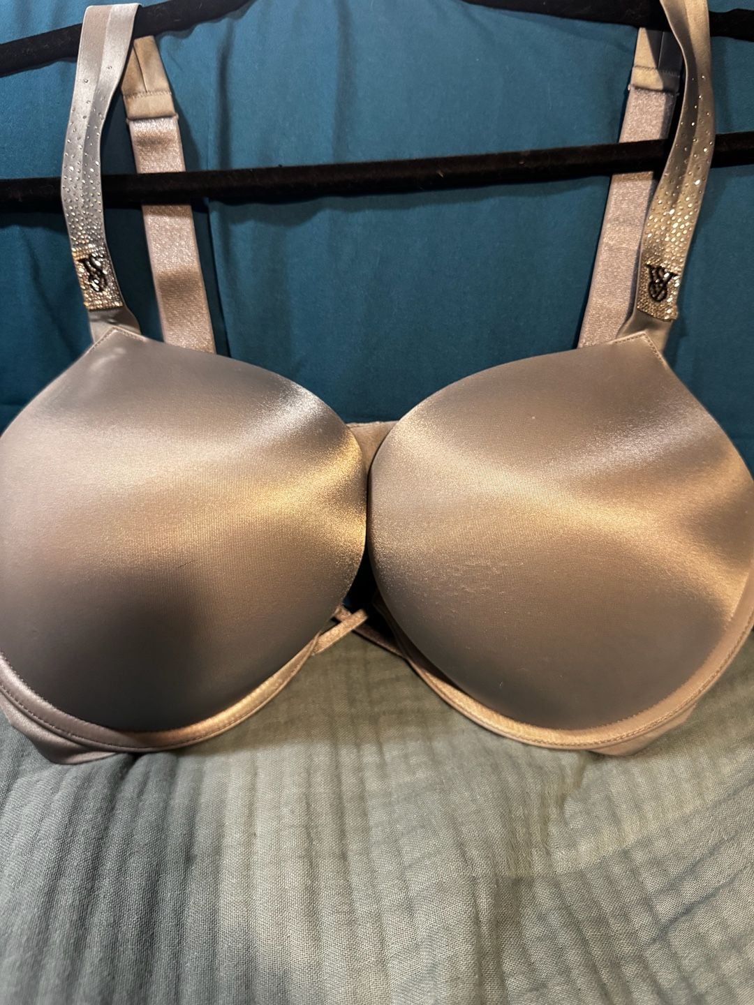 Victoria's Secret bombshell Push-Up Bra Size 34D Silver Rhinestone Straps 3