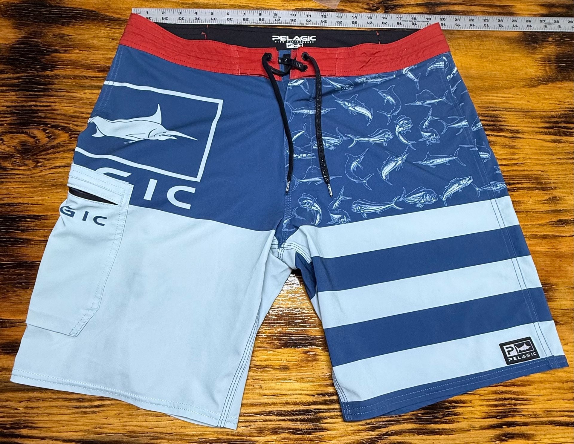 Pelagic Men's Blue Water Americamo Fishing Boardshorts - Size 38 2