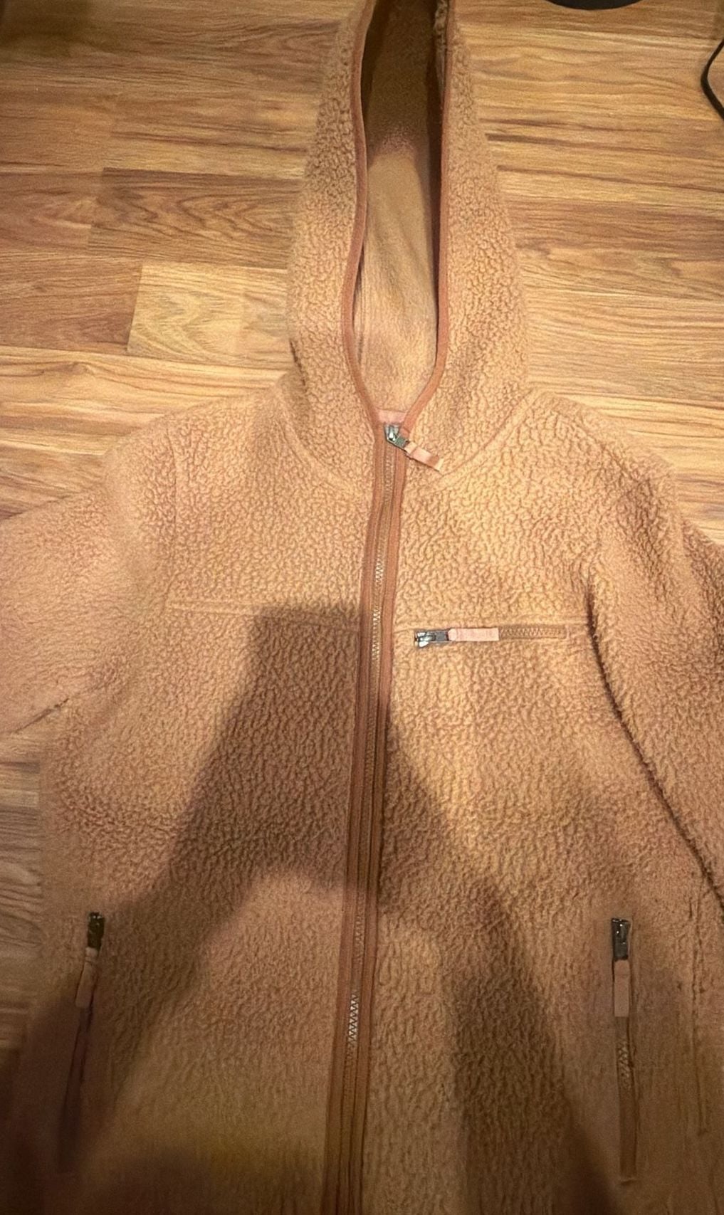 Product thumbnail 4