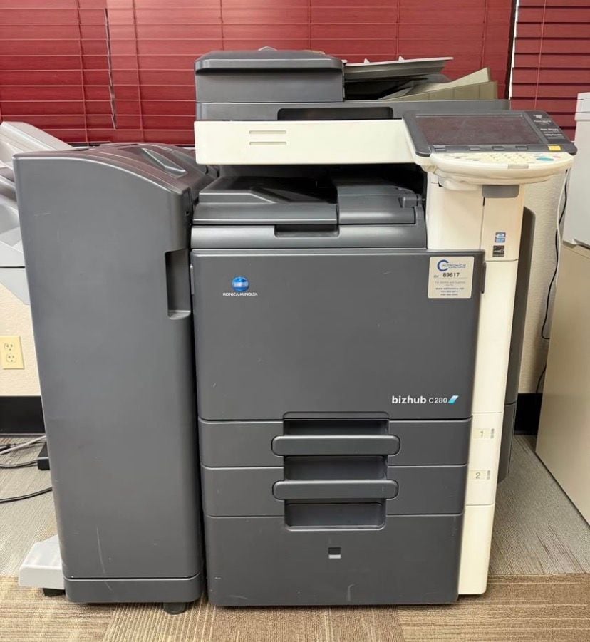 Konica Minolta Bizhub C280 Color Copier Printer Scanner with Toner 2