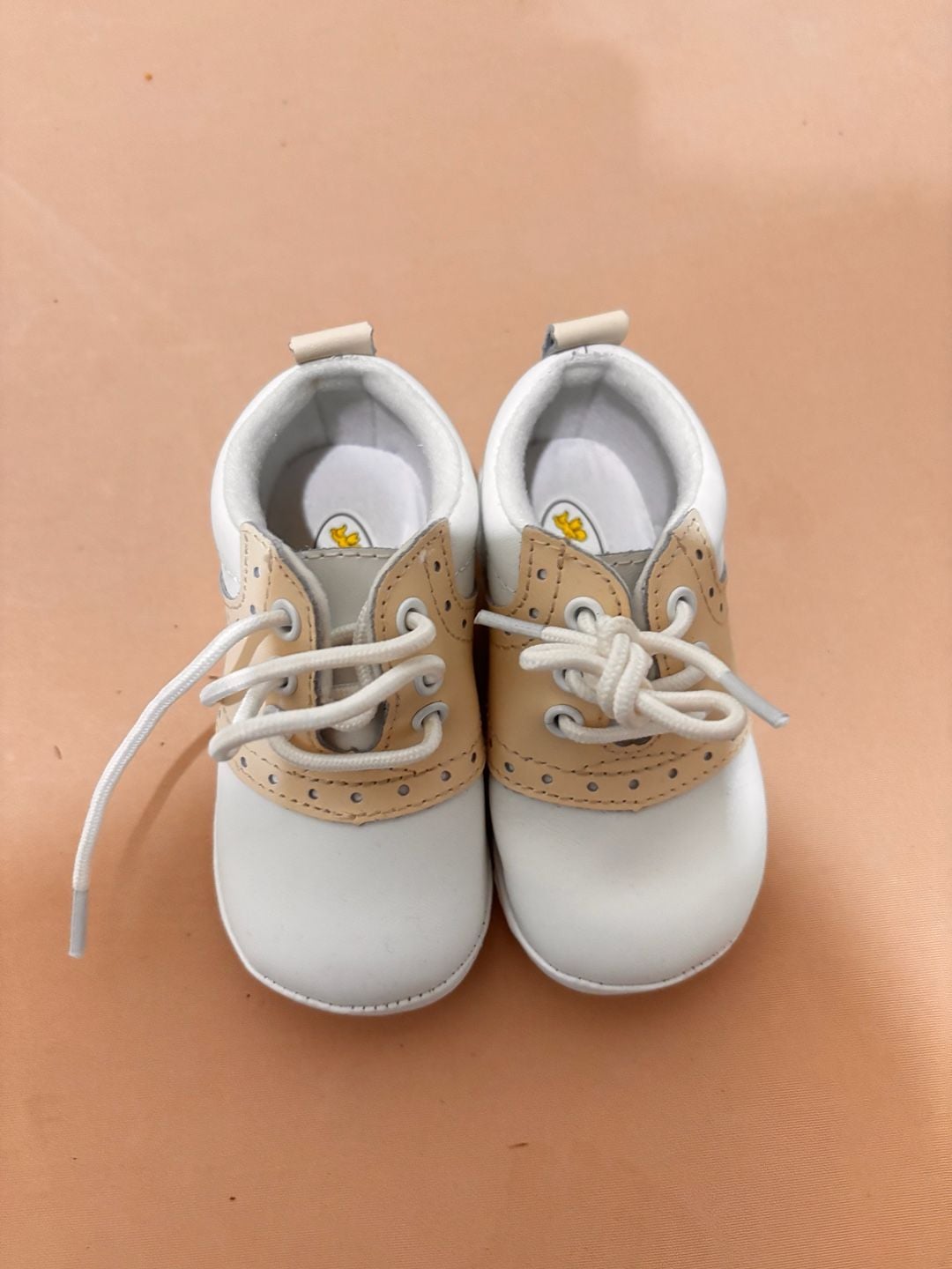 Angel Baby Shoes Oxford Size 4 White Tan Leather 2