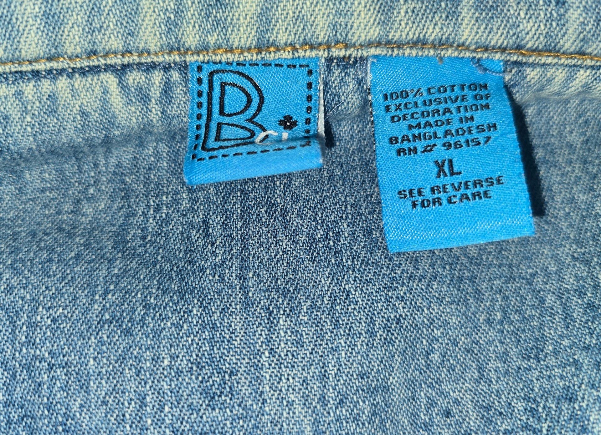 Bci Denim Jacket Size XL Blue Floral Embroidered Distressed 5