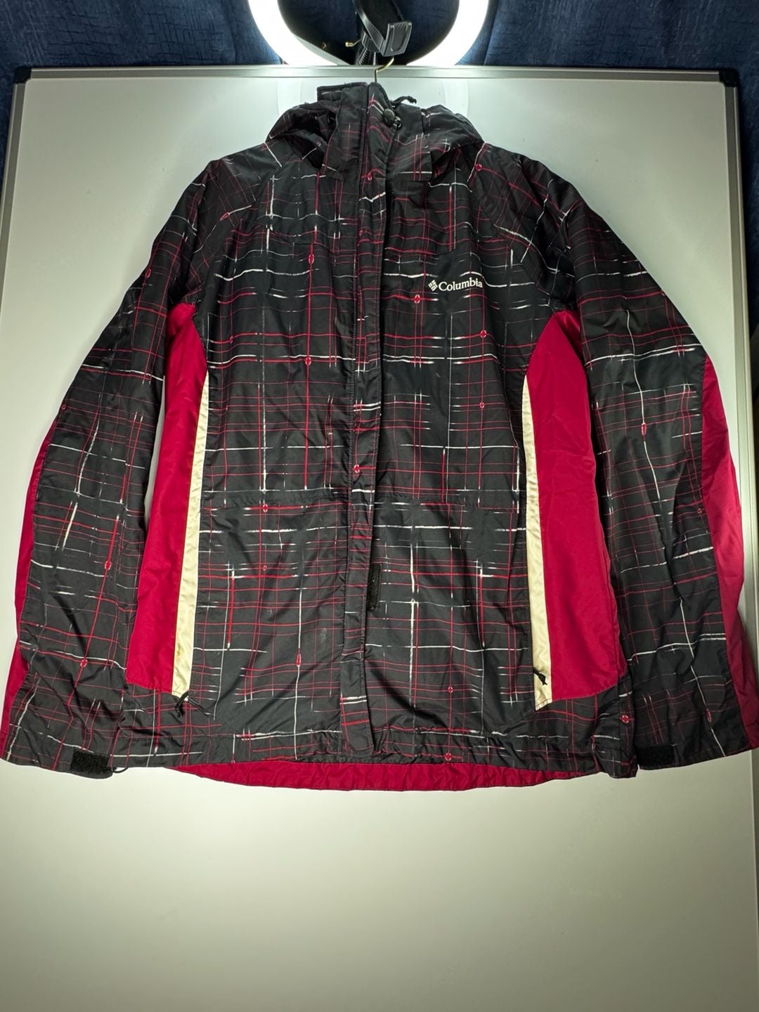 Columbia Interchange Jacket Size L Black Red Plaid Hooded Windbreaker 2
