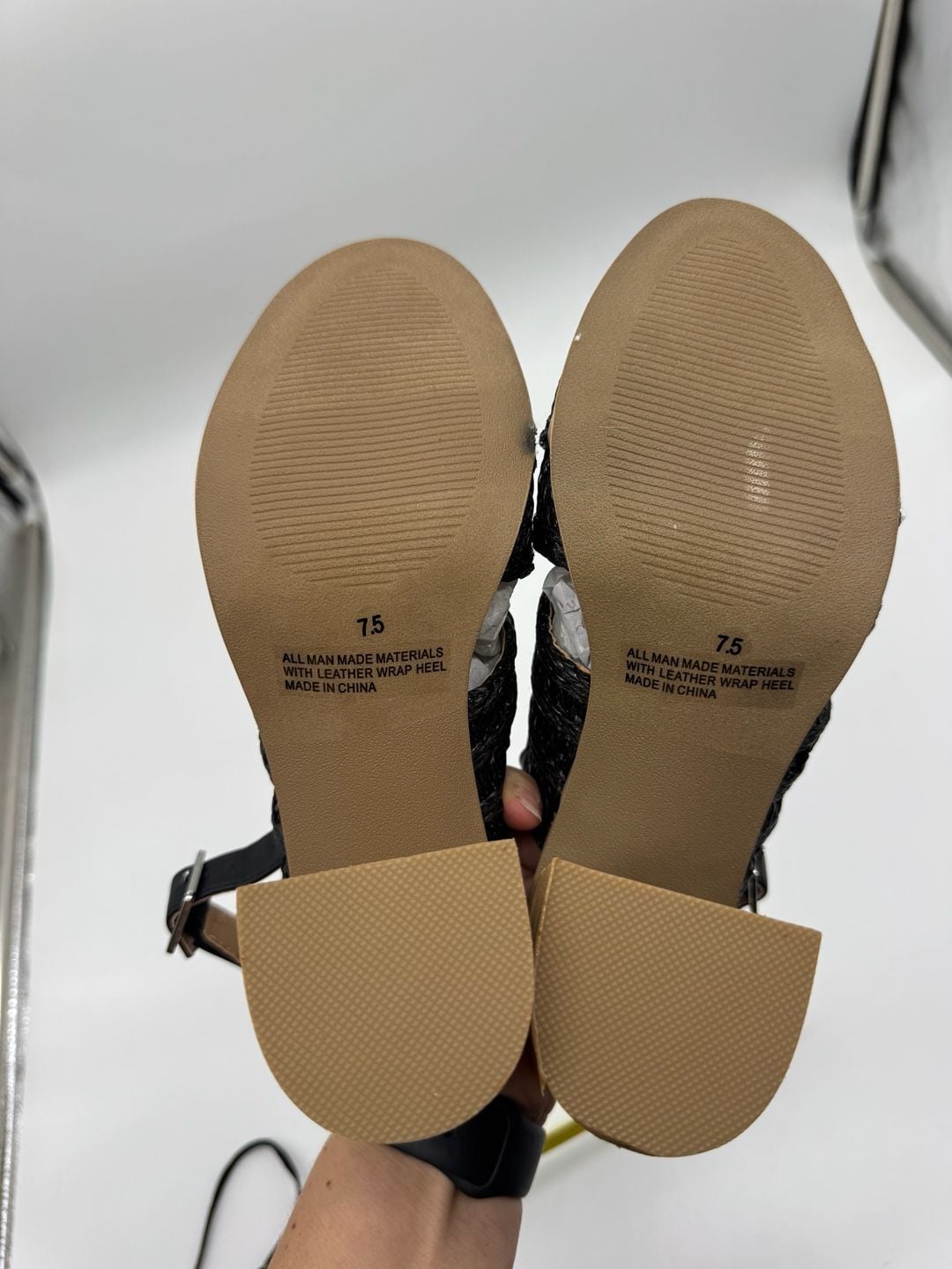 DV by Dolce Vita Rian Sandals Size 7.5 Black Woven Straw Slingback Mule 7